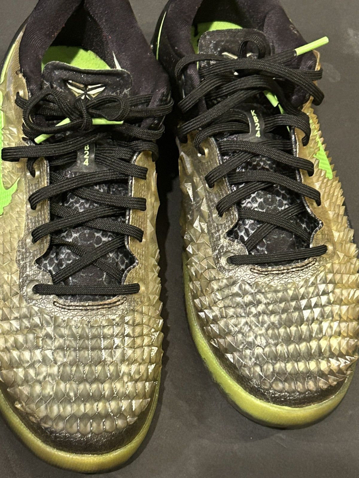 Nike Nike Kobe 8 Christmas SS Size US 5.5 / IT 35.5 - 15 Thumbnail