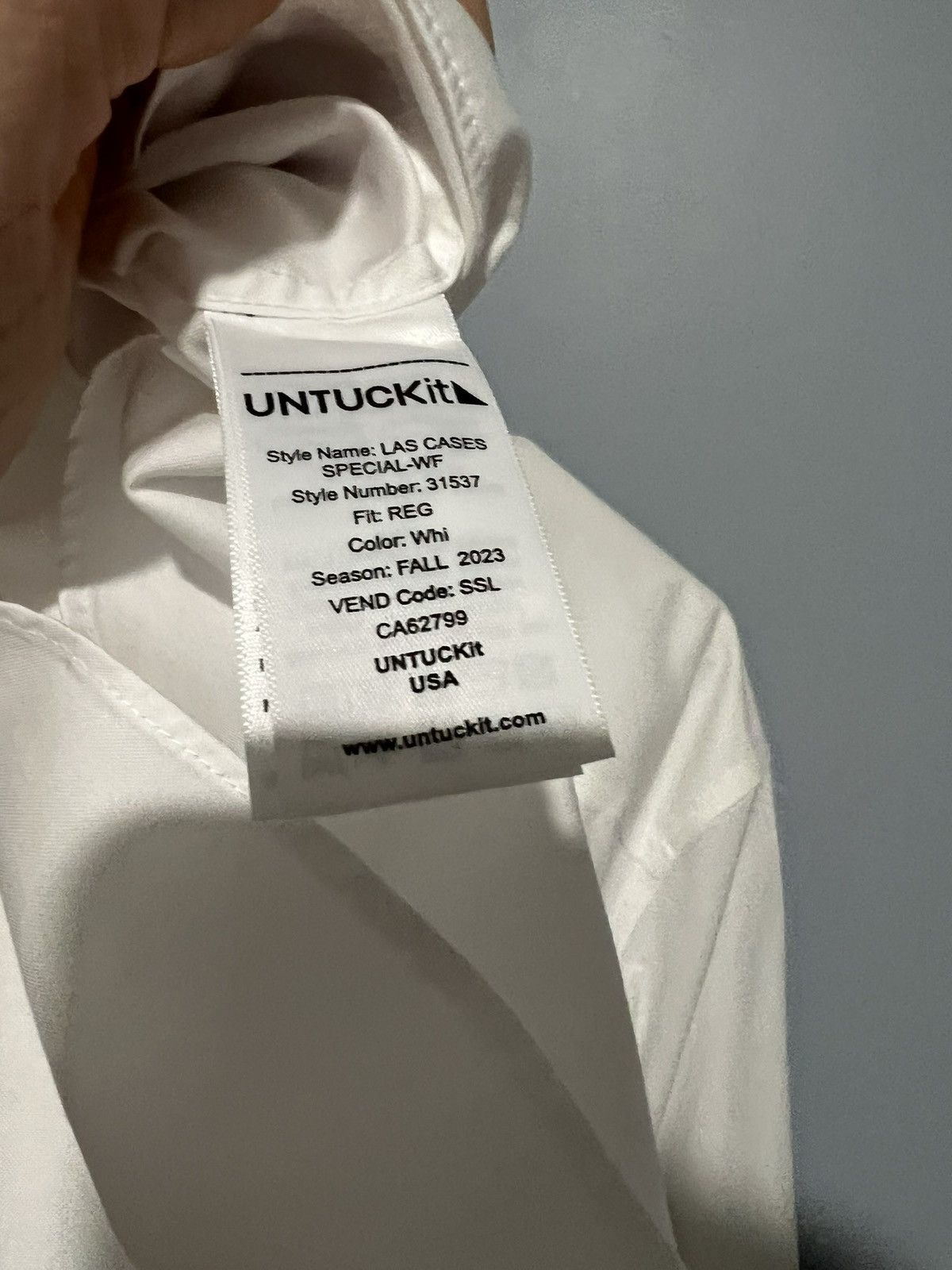 UNTUCKit UNTUCKit Shirt 3XL White Wrinkle Free Flip Cuff Las Cases Size US XXL / EU 58 / 5 - 7 Thumbnail