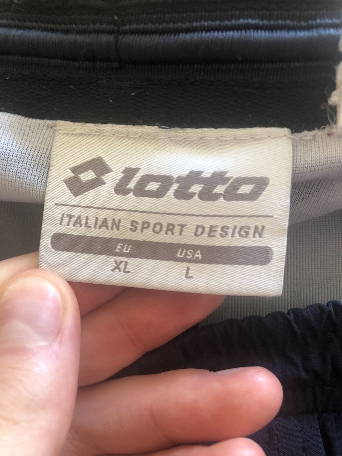 Lotto Sport VINTAGE LOTTO SPORT QUALITY LIGHT SHORTS Size US 36 / EU 52 - 4 Thumbnail