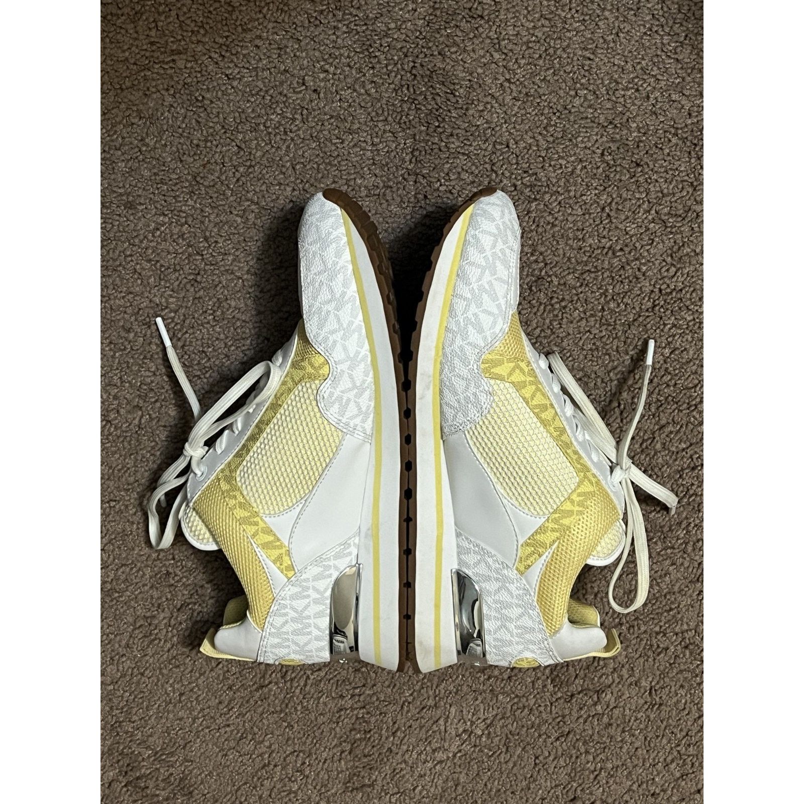 Michael Kors Michael Kors Size 10M Wilma Trainer Shoes Size US 10 / IT 40 - 2 Thumbnail