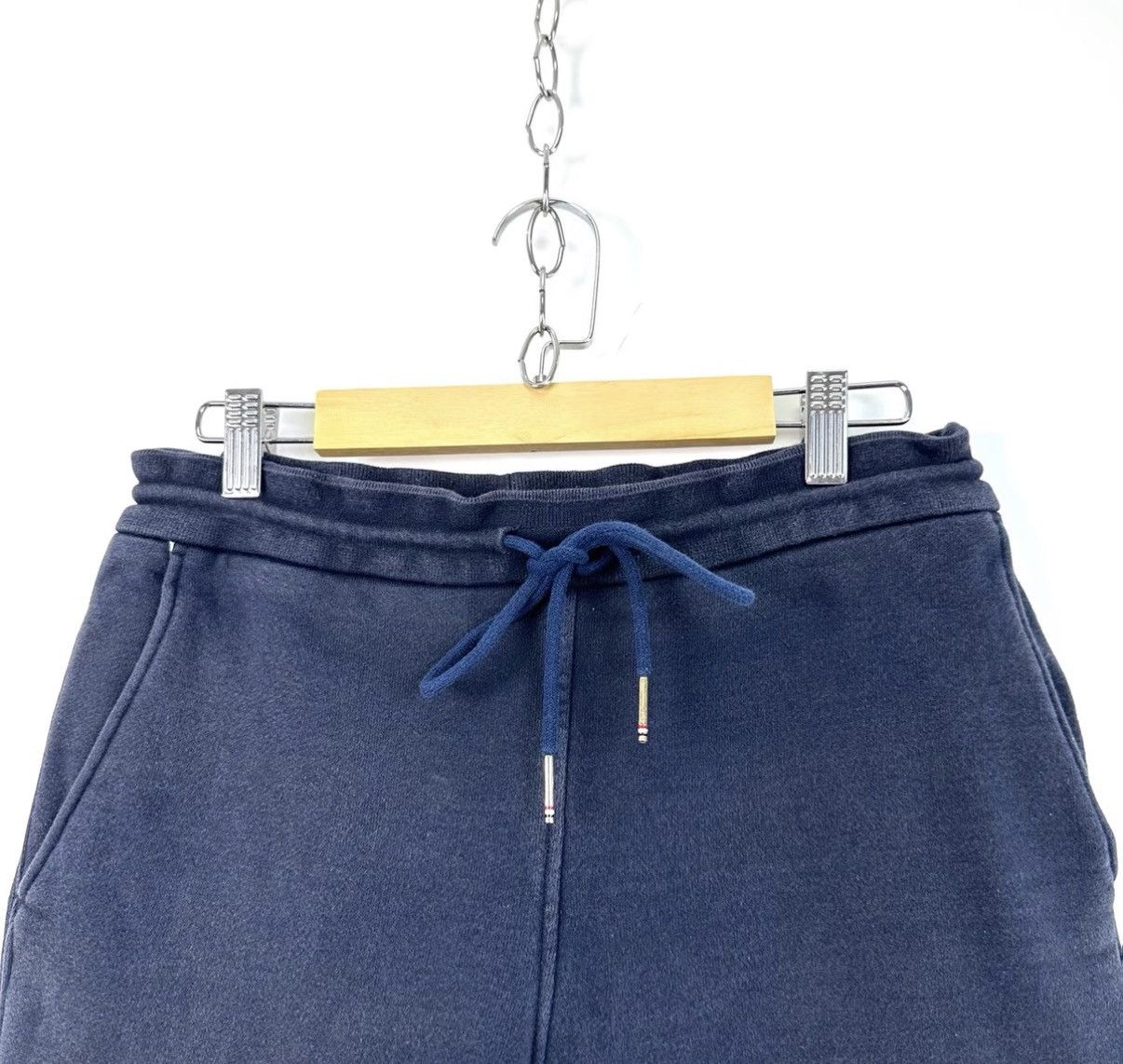Thom Browne THOM BROWNE Navy Blue Classic 4-Stripe Casual Shorts K12 Size US 30 / EU 46 - 3 Thumbnail
