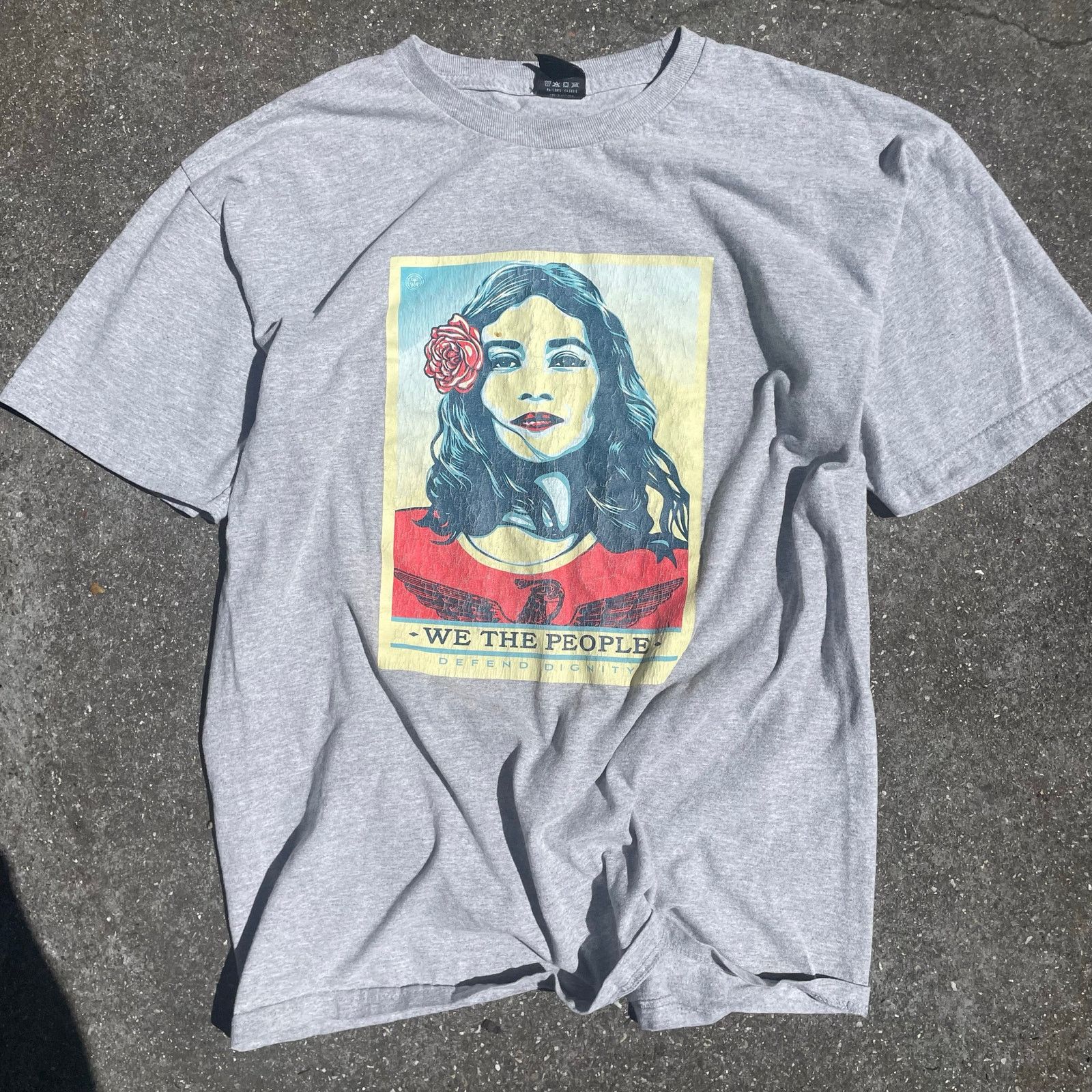 Obey Obey “We The People” Graphic T-Shirt Grey Size L Size US L / EU 52-54 / 3 - 1 Thumbnail