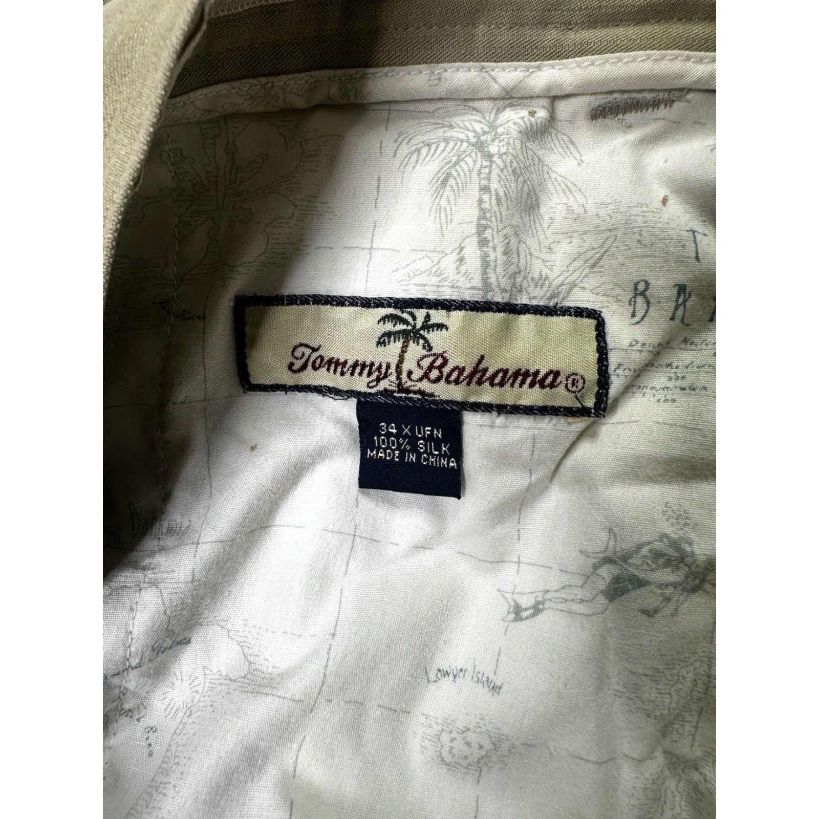 Tommy Bahama VINTAGE Tommy Bahama Dress Pants Chino Silk 100% Beige/Khaki 34x34 Mens Slim Pleated Slacks P2M Size US 34 / EU 50 - 3 Thumbnail