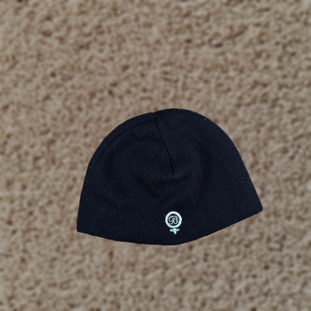 Vintage Unbranded Beanie Hat Adult One Size Dark Navy Blue Knit Acrylic Girl Gender Letter B Size ONE SIZE - 1 Thumbnail