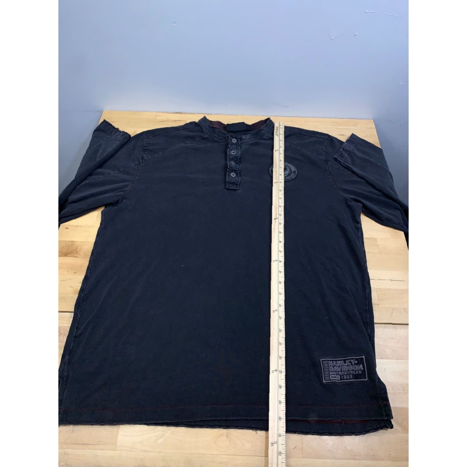 Harley Davidson Harley-Davidson Mens XL Black Henley Long Sleeve Shirt Wings Faded Logo 12728 Size US XL / EU 56 / 4 - 3 Thumbnail