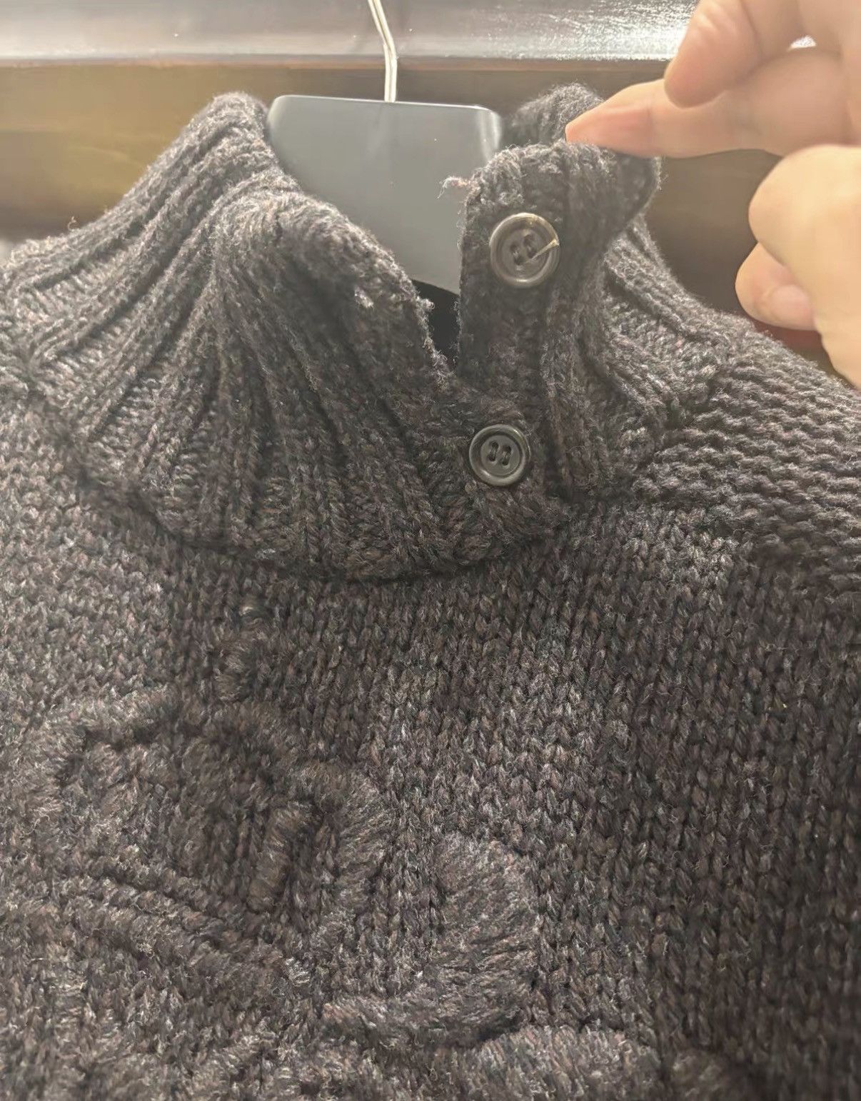 Dolce & Gabbana Dolce & Gabbana Embossed Crown Pattern Thick Wool Sweater J2 Size US M / EU 48-50 / 2 - 4 Thumbnail