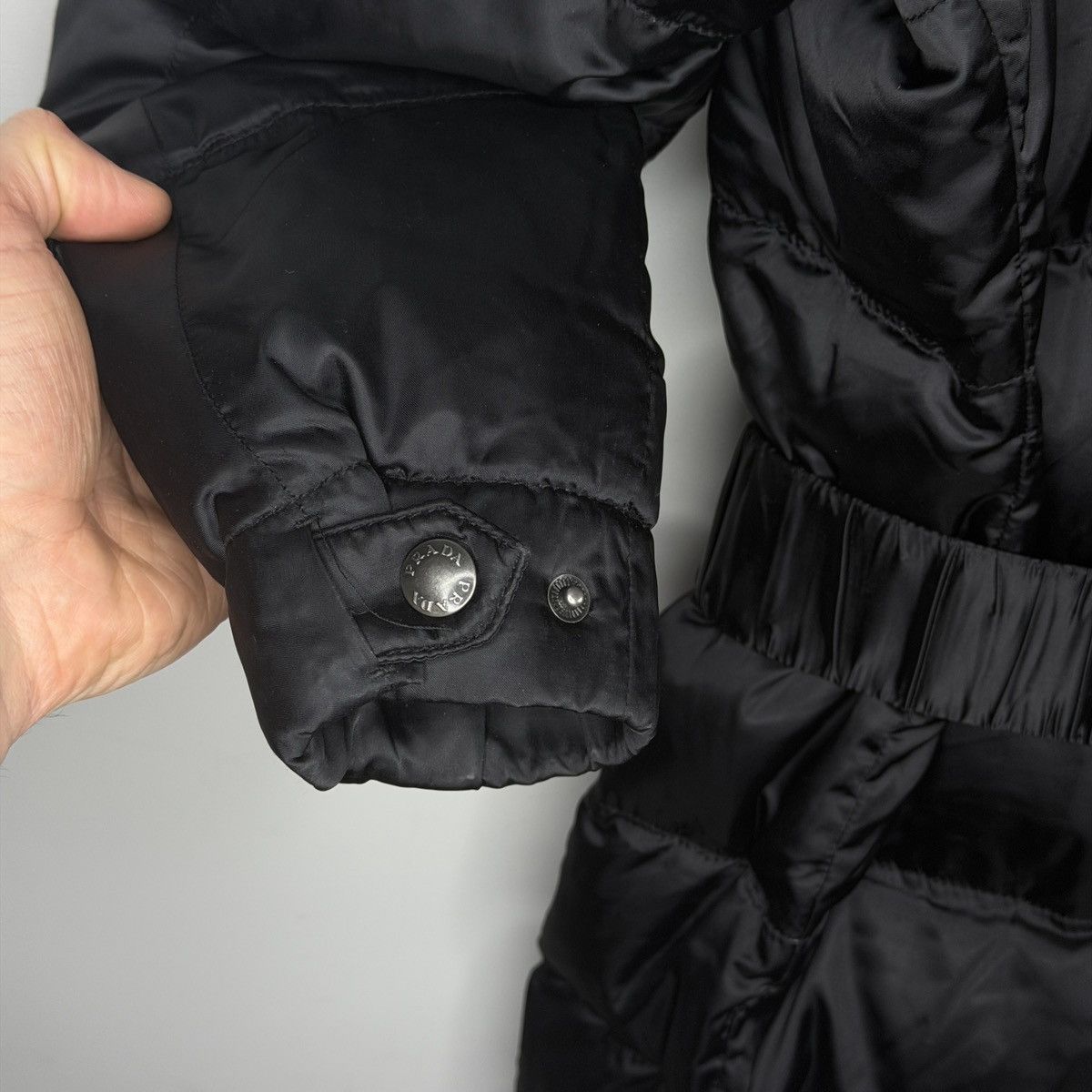 Prada Goose Down Black Fox Fur Parka Puffer Coat Jacket 46 Milan Size L / US 10 / IT 46 - 11 Thumbnail