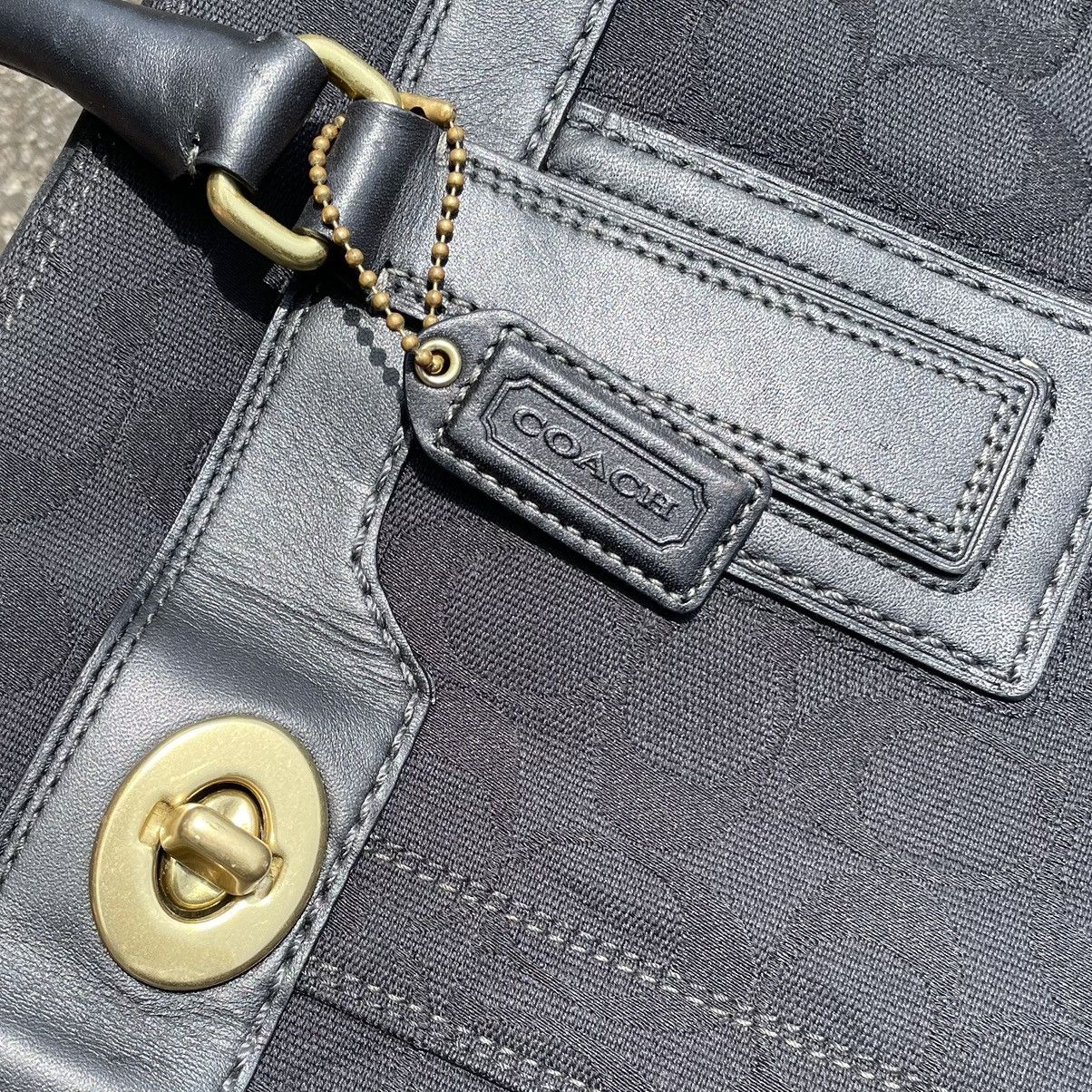 Coach Coach Hamptons Signature Handbag Size ONE SIZE - 14 Thumbnail