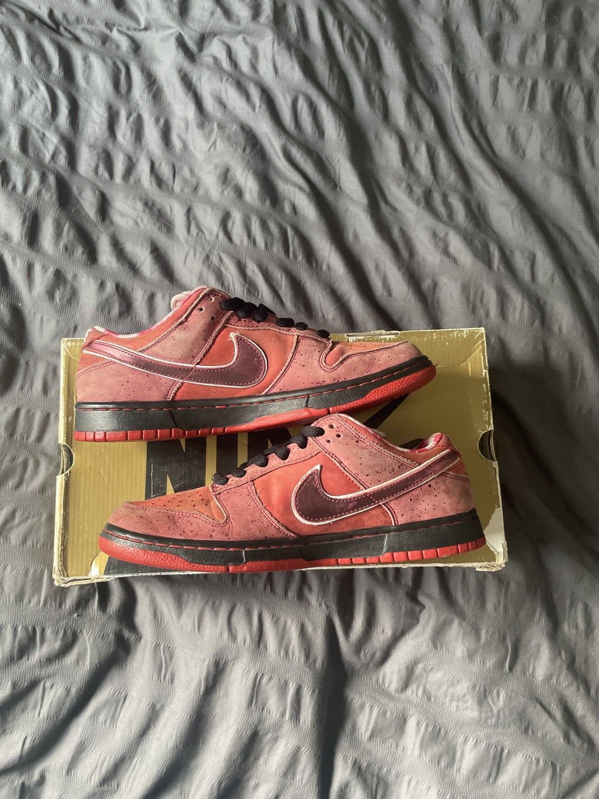 Nike Red Lobster US9.5 Size US 9.5 / EU 42-43 - 2 Thumbnail