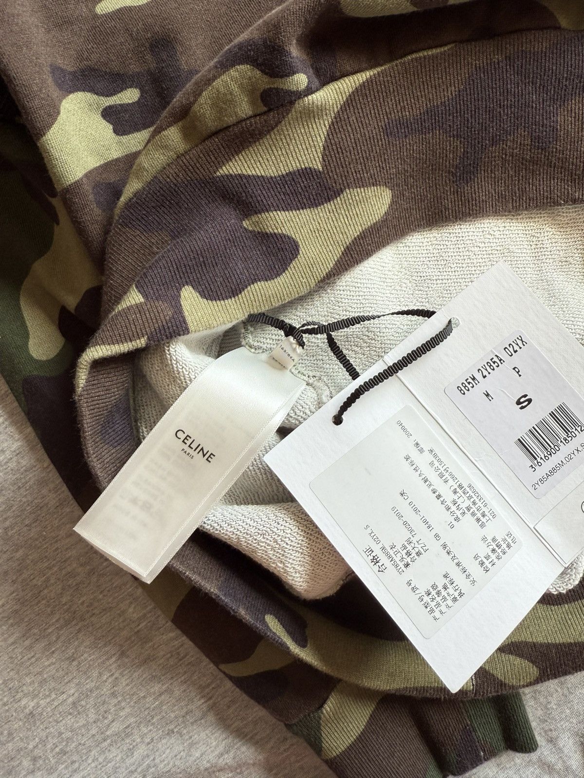 Celine CELINE BY HEDI SLIMANE Oversized Logo Band Camo Hoodi Size US M / EU 48-50 / 2 - 5 Thumbnail