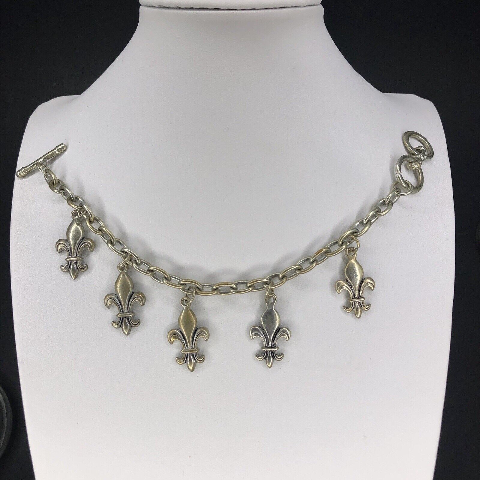 Other Fleur De Lis Charms Chain Bracelet O Ring Toggle OT Closure Size ONE SIZE - 1 Thumbnail