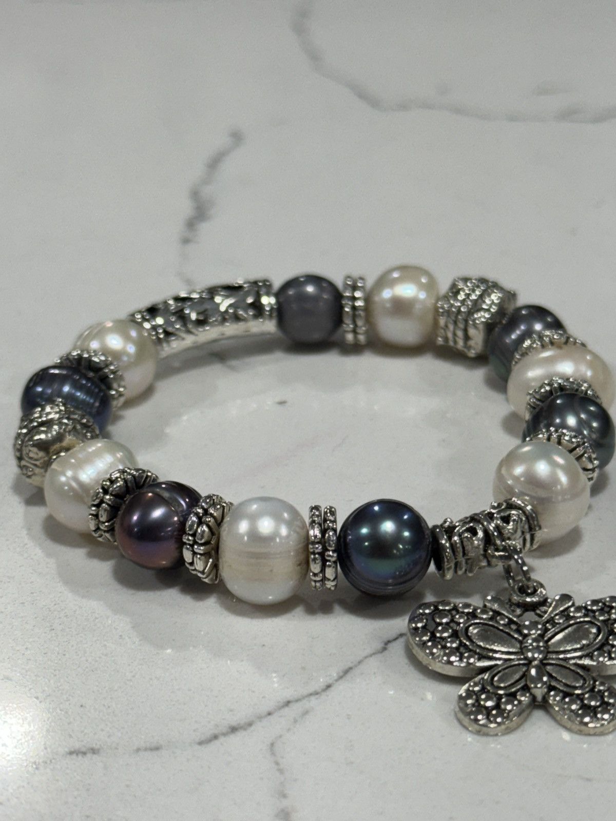 Jewelry Freshwater Pearl Bracelet Butterfly Charm Mixed Pearl Size ONE SIZE - 4 Thumbnail