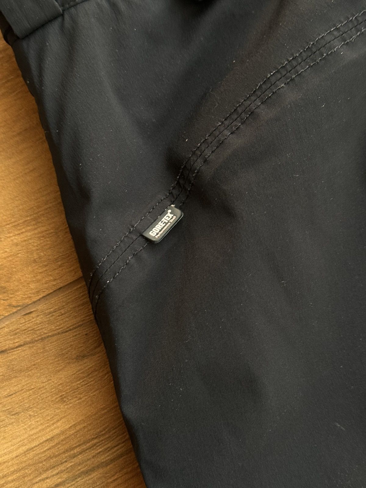 Goretex × Peak Performance × Vintage Vintage Peak Performance Thermalite Goretex Black Ski Pants Size 26" / US 2 / IT 38 - 12 Thumbnail
