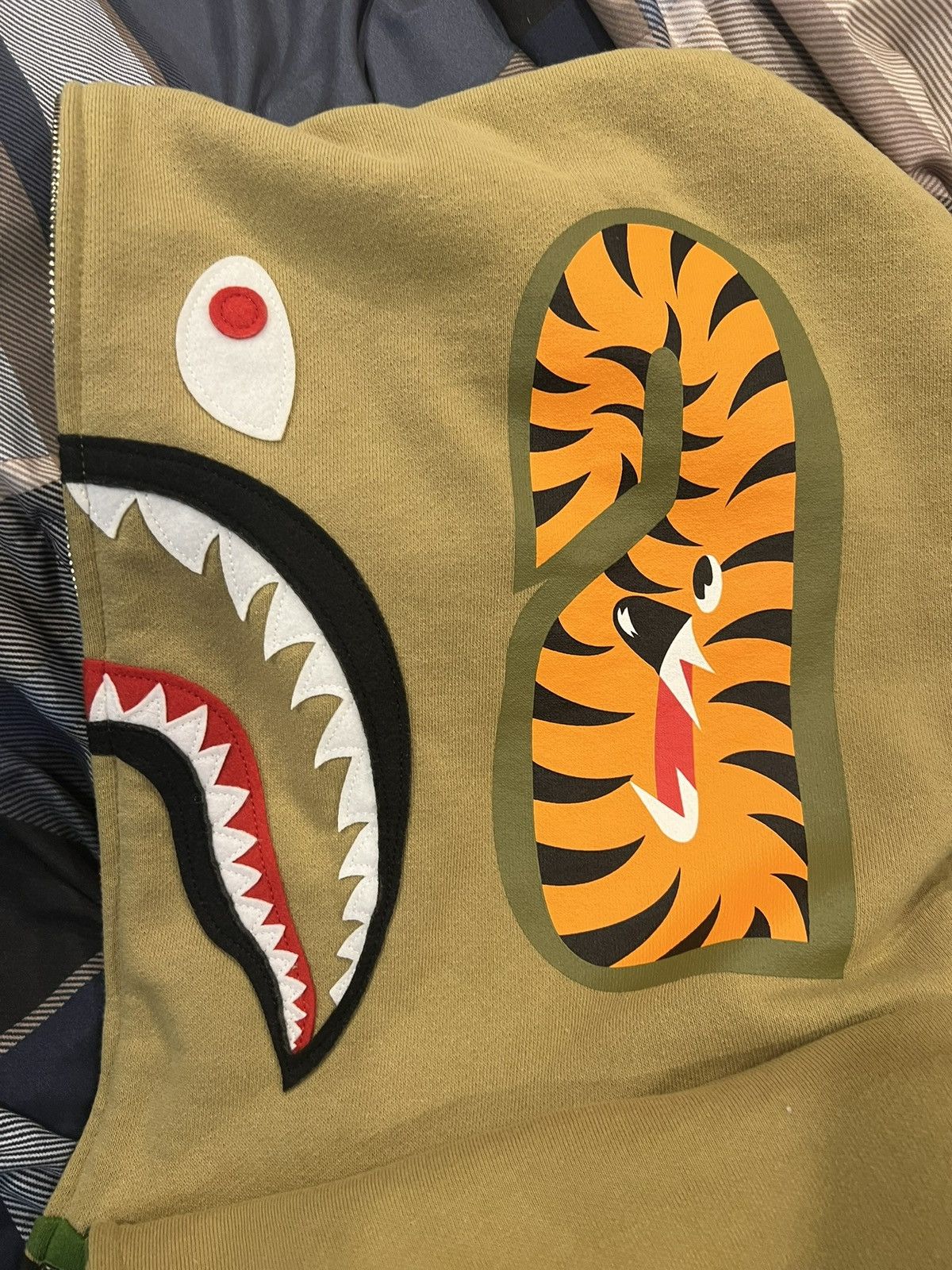 Bape Bape ABC Camo Double Shark Size US M / EU 48-50 / 2 - 7 Thumbnail