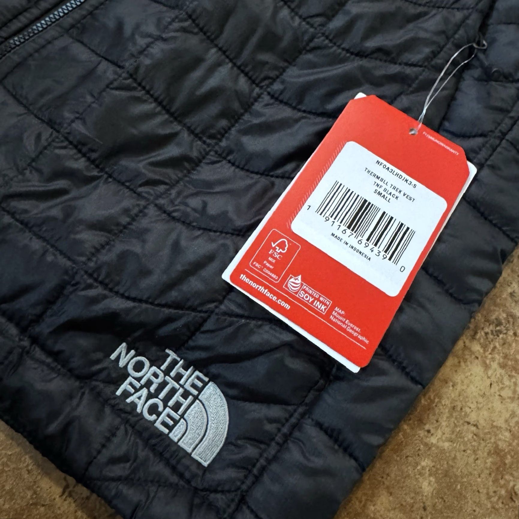 The North Face The North Face Thermoball Trek Vest Mens Small - Black NWT Size US S / EU 44-46 / 1 - 3 Thumbnail
