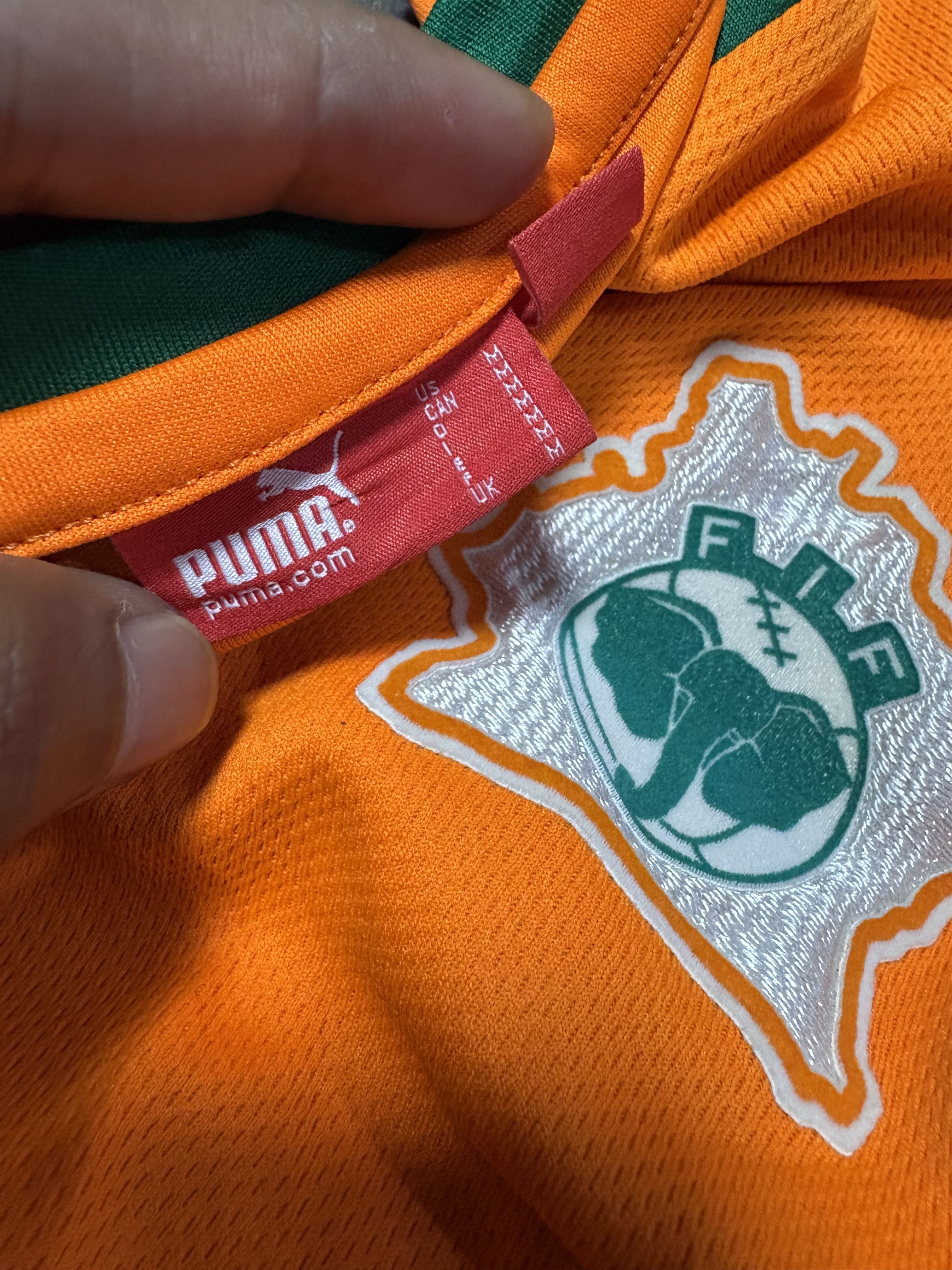 Puma jersey Ivory coast 2008 home Size US M / EU 48-50 / 2 - 3 Thumbnail