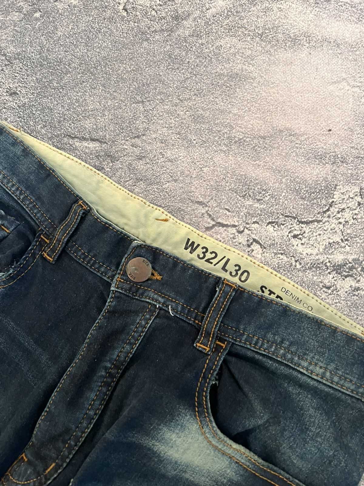 Vintage Heavy Washed Distressed Shredded Japanese Denim Size US 31 - 3 Thumbnail