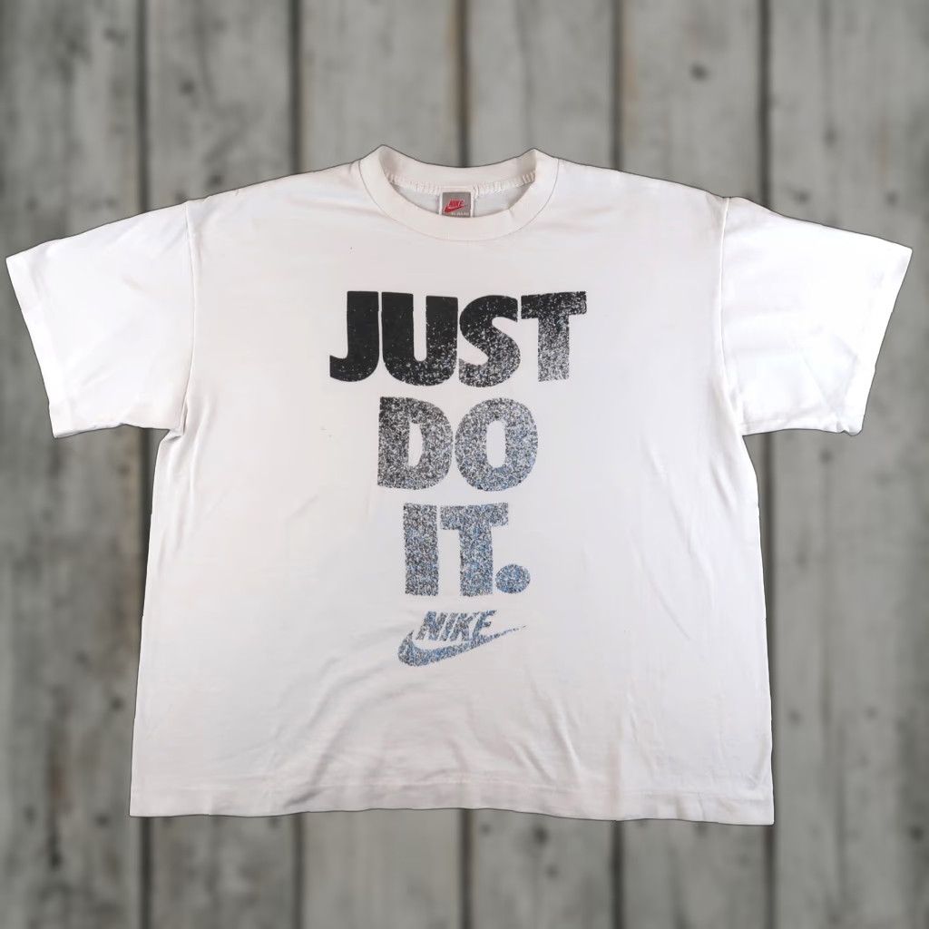 Nike VINTAGE Nike Millers Outpost Promo Just Do It T-Shirt Mens XL White Graphic Print 90s Mens XL Size US XL / EU 56 / 4 - 1 Thumbnail