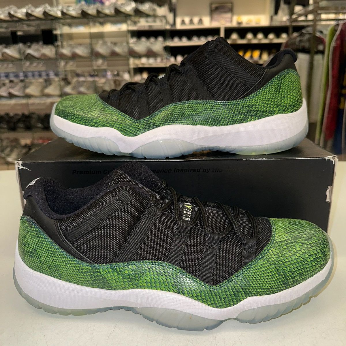 Jordan Brand × Nike Size 13 - Air Jordan 11 Retro Low Snake Size US 13 / EU 46 - 1 Thumbnail