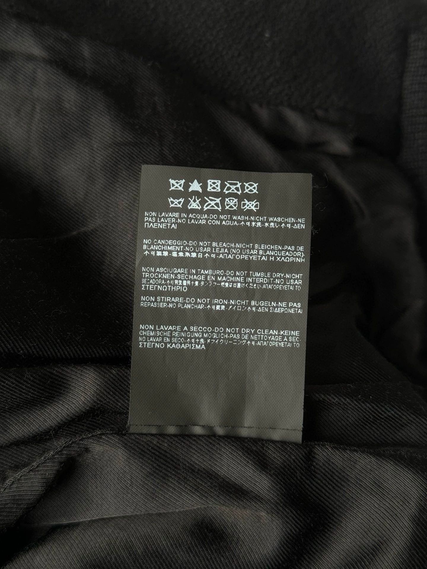Saint Laurent Paris Saint Laurent Paris JACKET-2505 Size US S / EU 44-46 / 1 - 6 Thumbnail