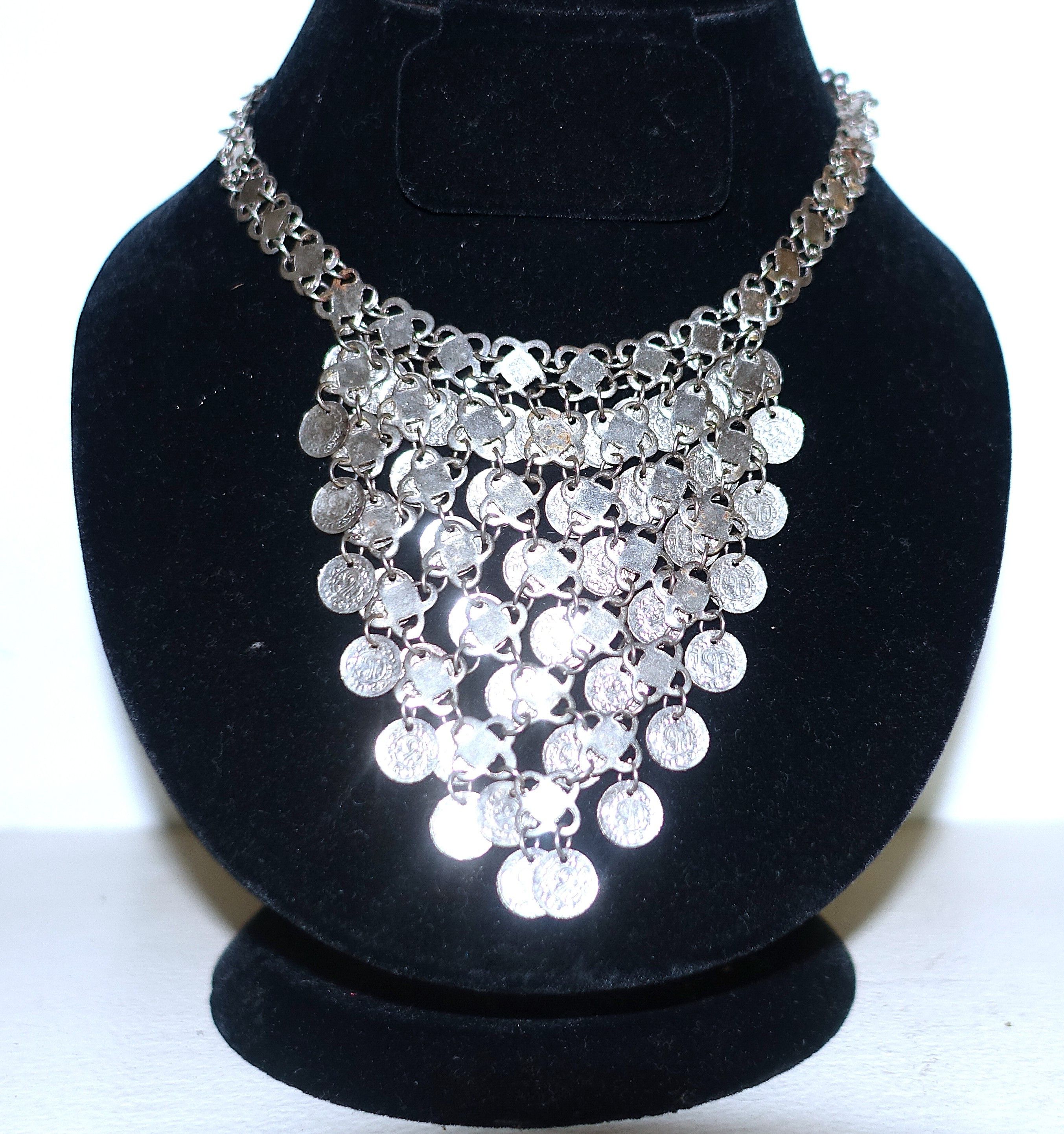 Vintage Silver Tone Boho Chain Dangle Choker Necklace Size ONE SIZE - 1 Thumbnail