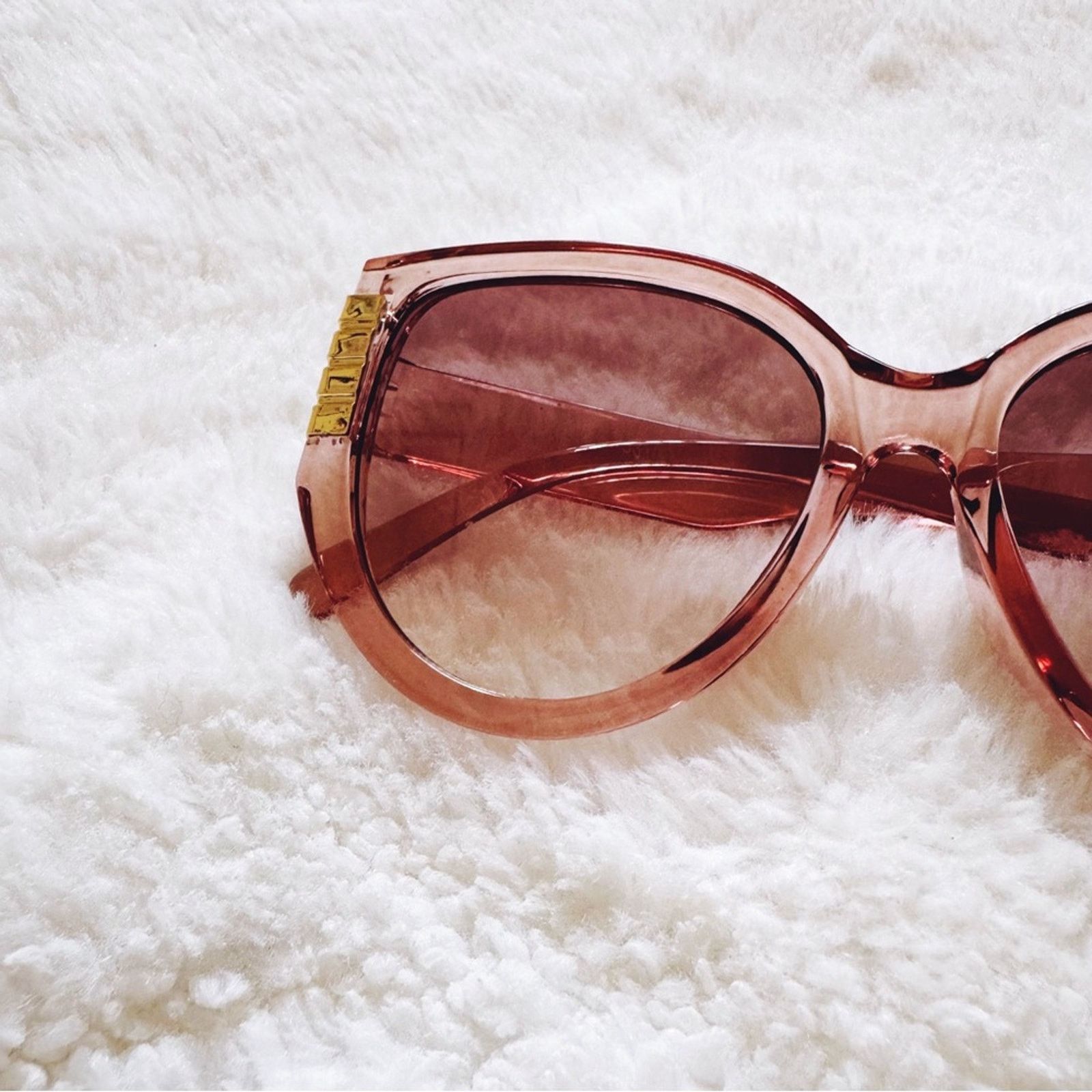 Other Rosy Clear Pink Cat Eye Oversized Sunglasses Size ONE SIZE - 2 Thumbnail