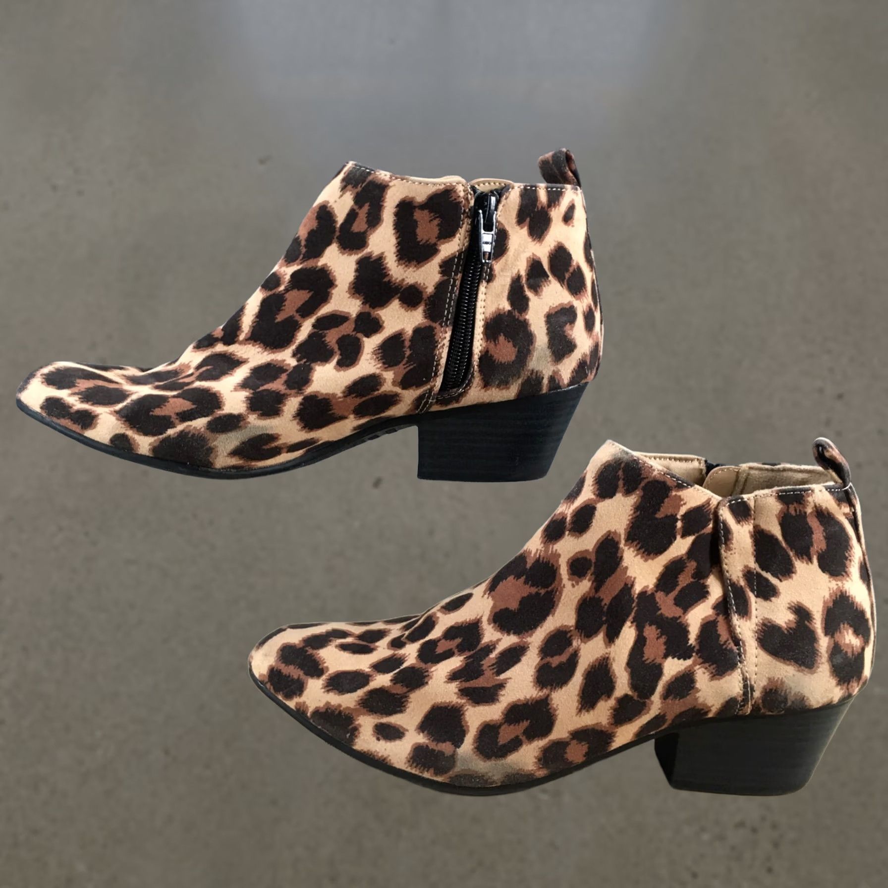 Old Navy Old Navy Boots Womens 7 Casual Ankle Booties Brown Animal Print Zipper Size US 7 / IT 37 - 1 Thumbnail