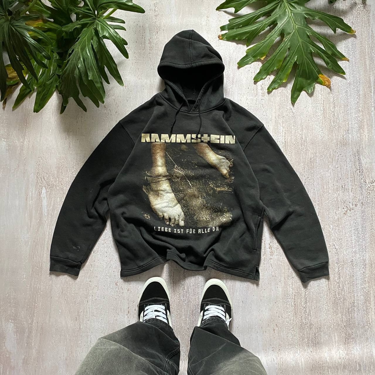 Band Tees VINTAGE 2009 Y2K RAMMSTEIN RARE AMAZING FADED BAND HOODIE Size US L / EU 52-54 / 3 - 1 Thumbnail