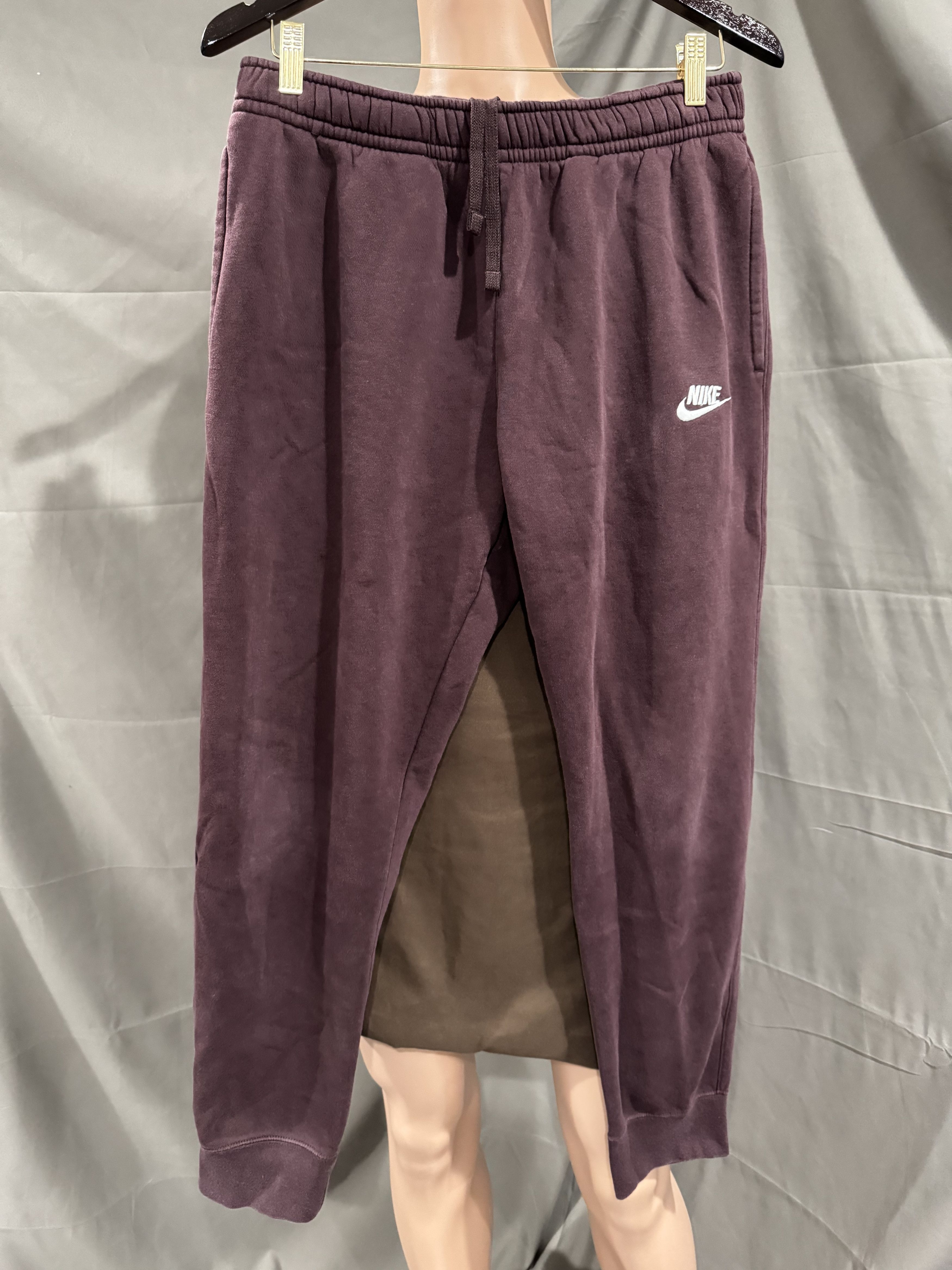 Nike Nike Fleece Jogger Sweatpant Maroon Size Medium Size US 32 / EU 48 - 1 Thumbnail