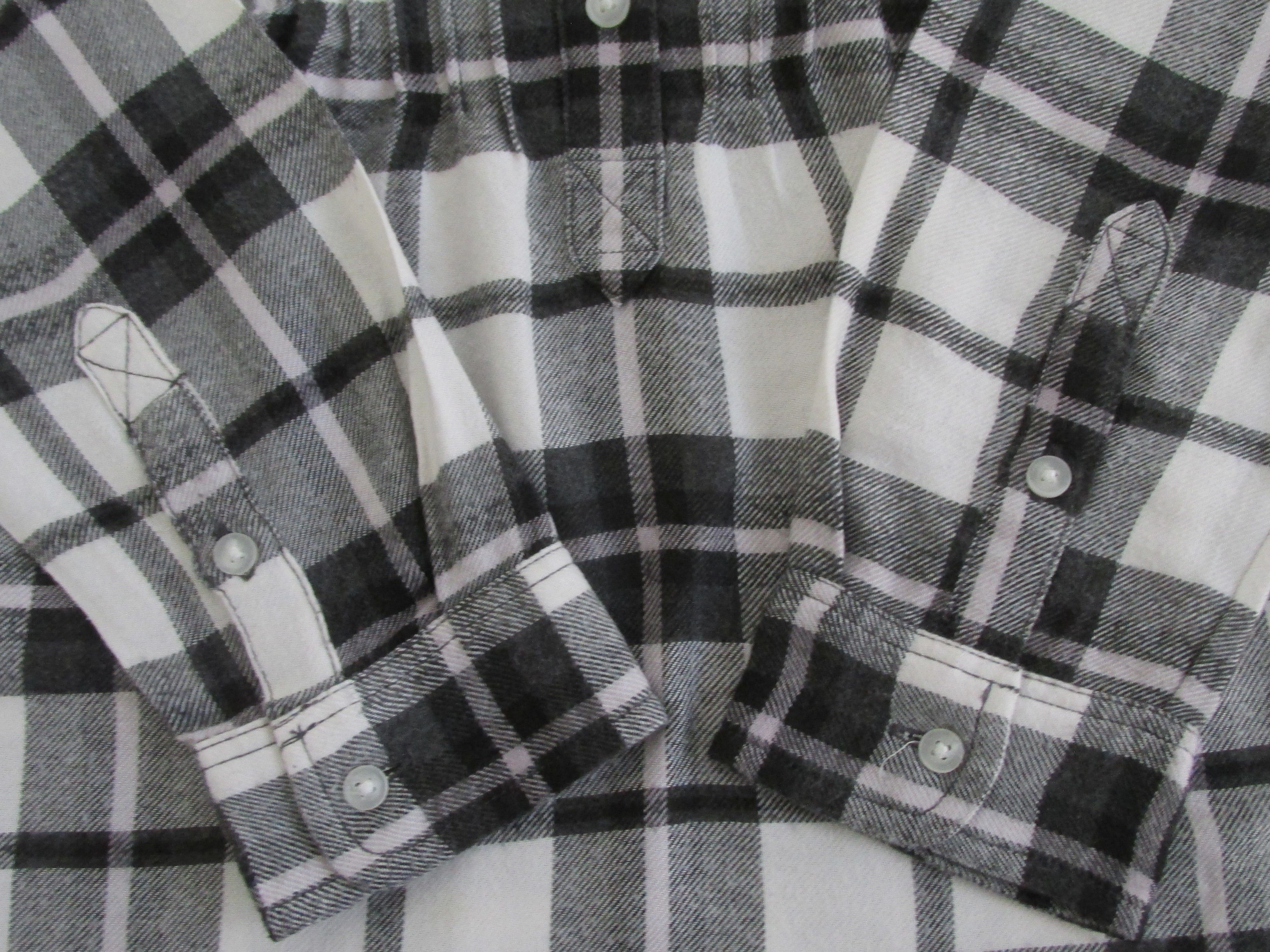American Eagle Outfitters American Eagle Women's Soft Flannel Pleated Shirt Size Small Size S / US 4 / IT 40 - 4 Thumbnail