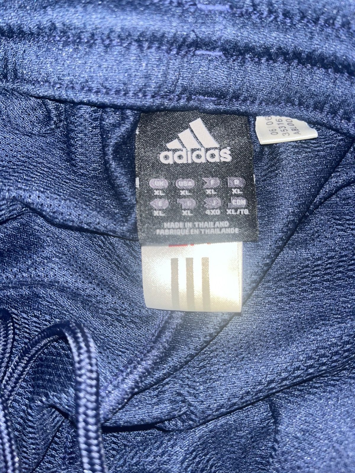 Adidas BAGGY NAVY BLUE ADIDAS SWEATPANTS Size US 34 / EU 50 - 2 Thumbnail