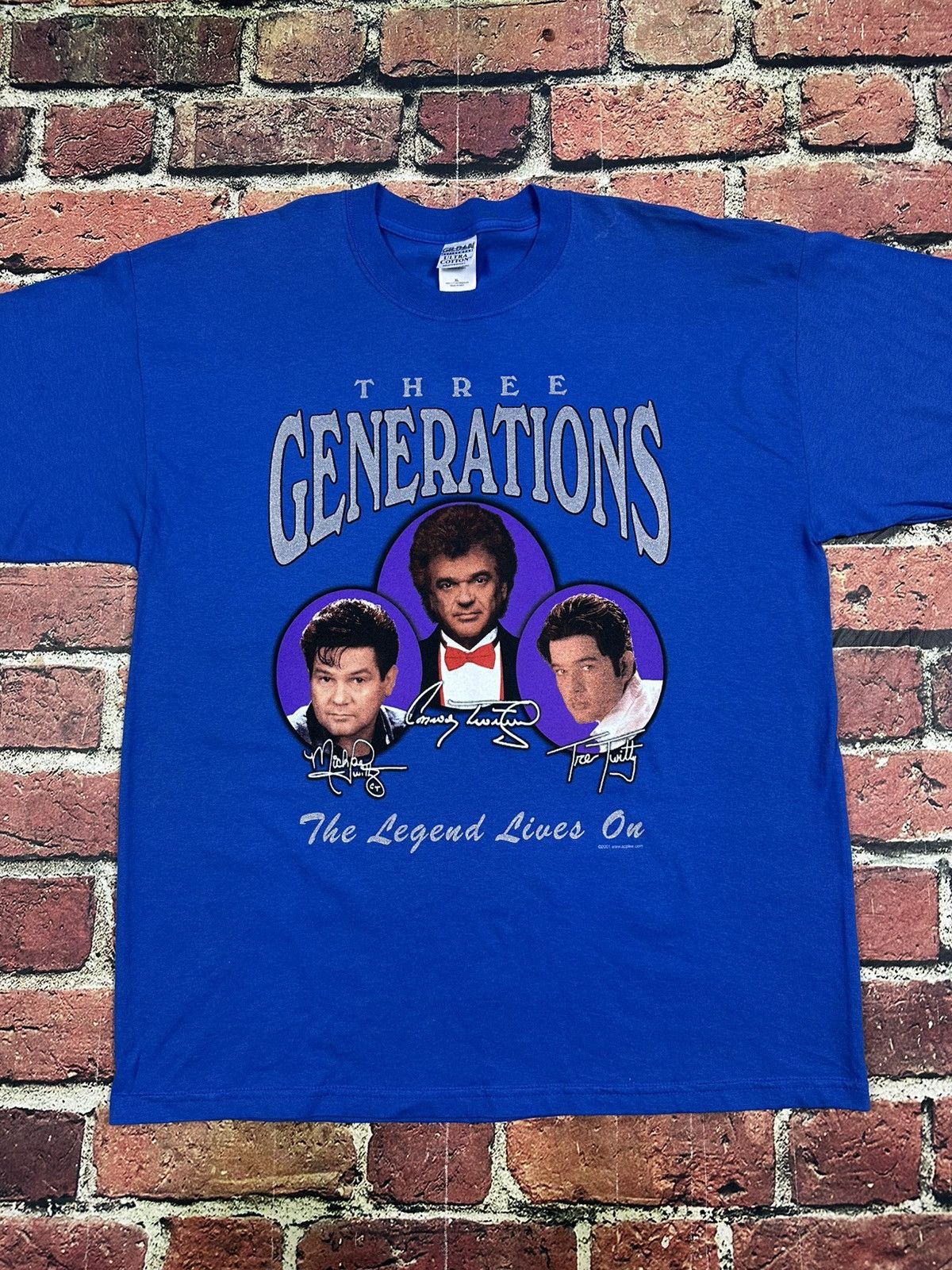 Band Tees Vintage Conway Twitty Three Generations T Shirt Country 2001 Size US XL / EU 56 / 4 - 2 Thumbnail