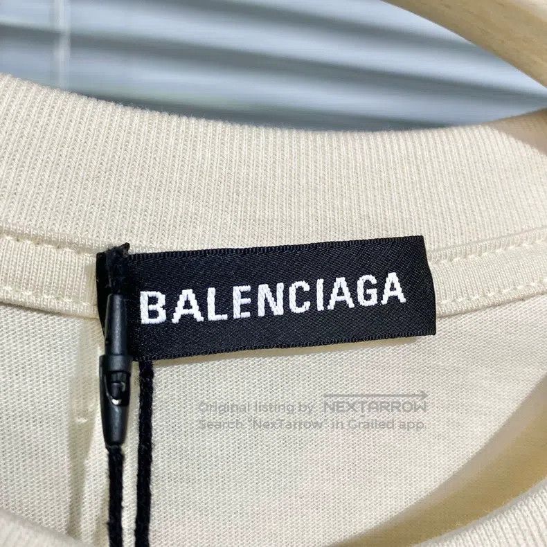 Balenciaga Balenciaga Short-sleeve T-shirt with front and back letter Size US XL / EU 56 / 4 - 8 Thumbnail
