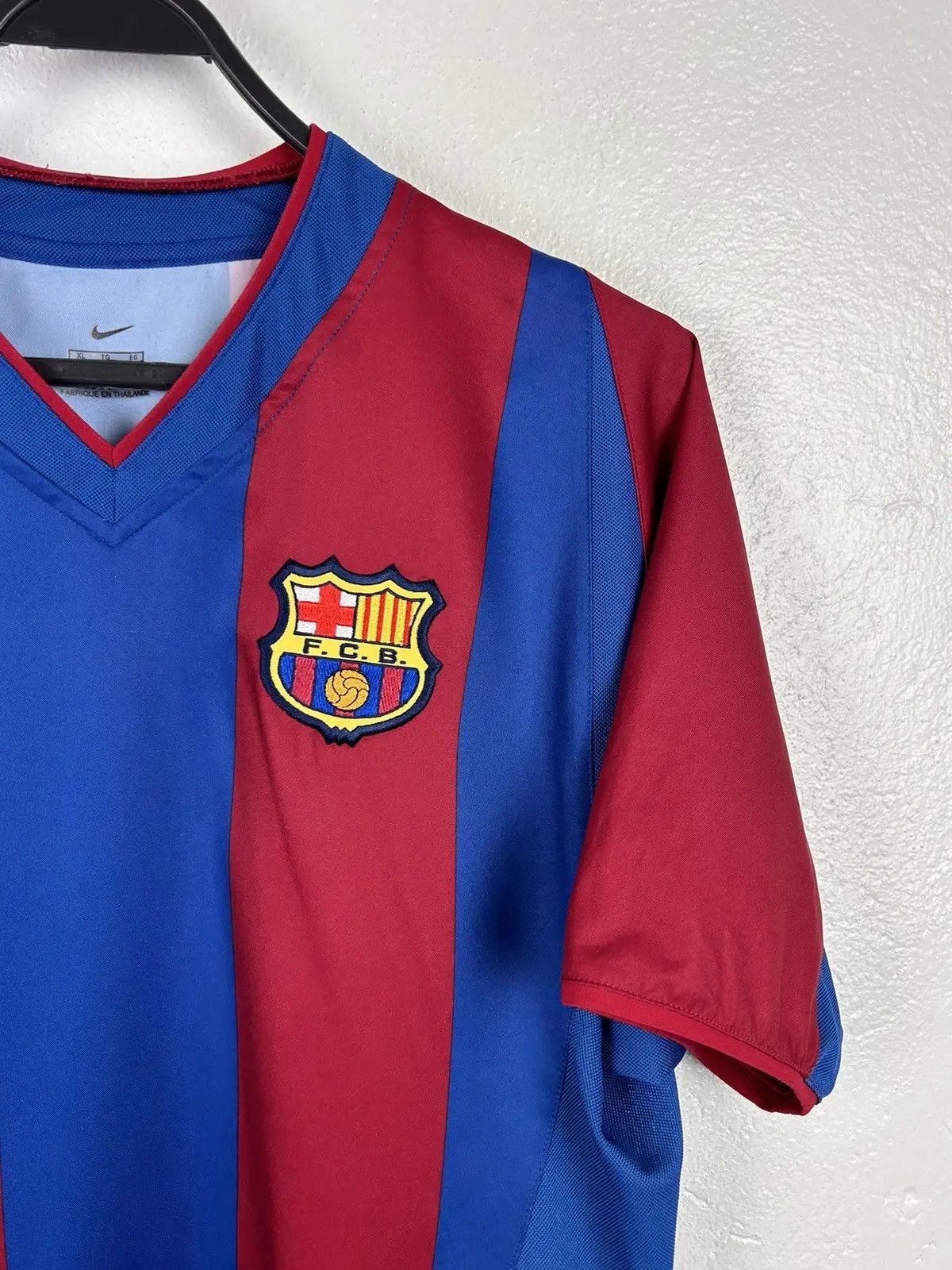 Nike Vintage Nike x FC Barcelona 2002/03 Home Kit Youth Jersey Size US S / EU 44-46 / 1 - 2 Thumbnail