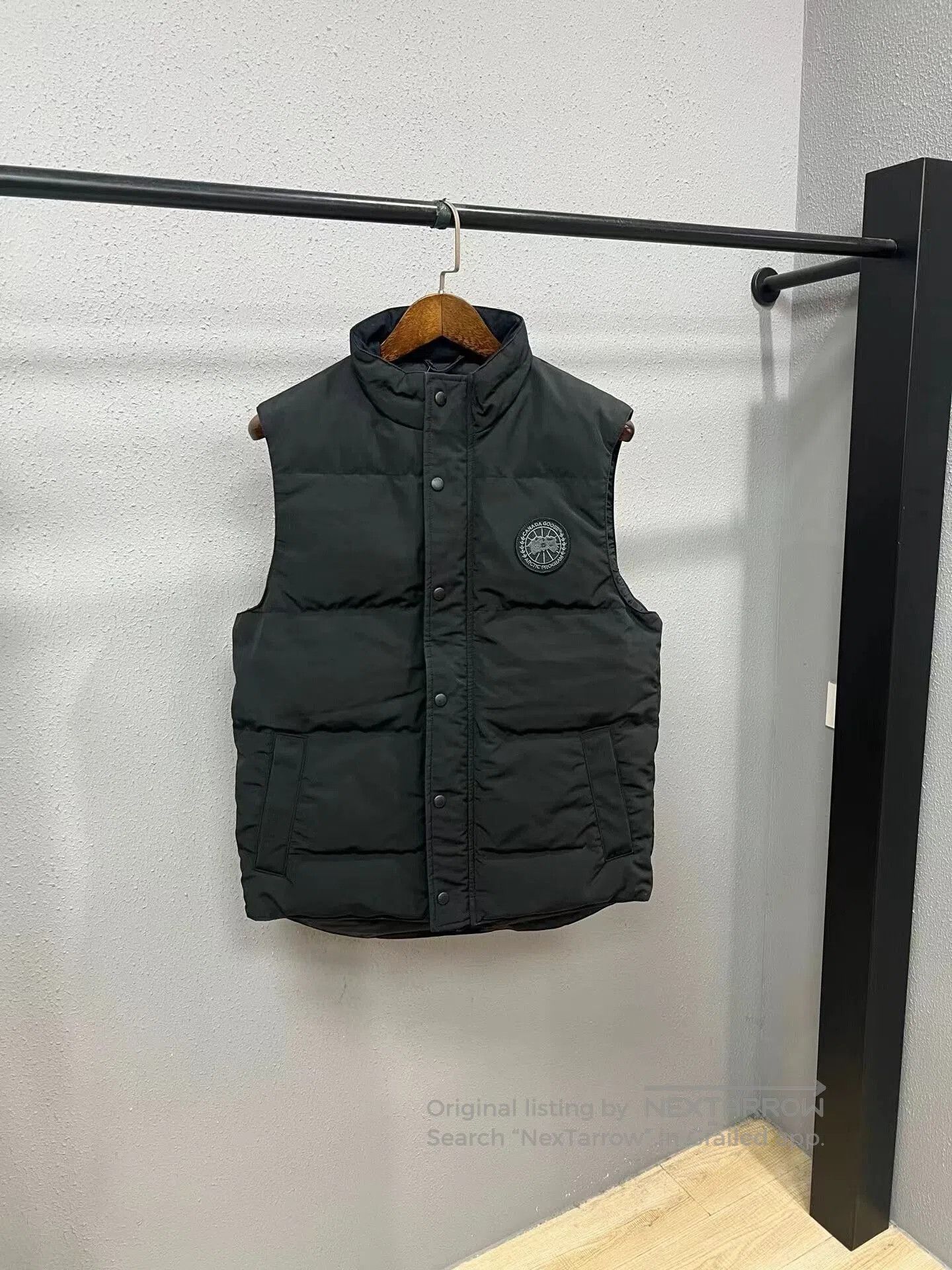 Canada Goose canada goose black label down vest. Size US M / EU 48-50 / 2 - 1 Thumbnail