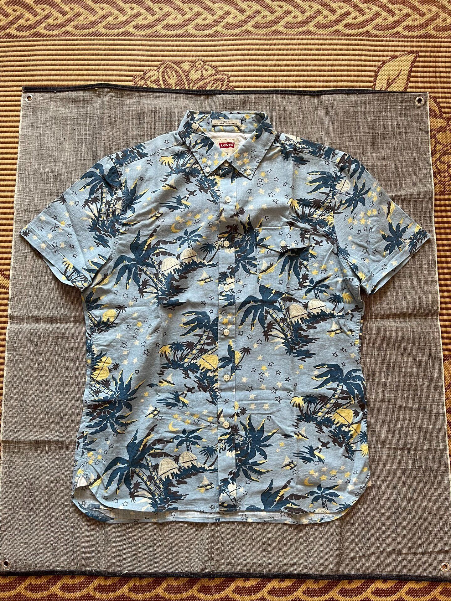 Levi's Levi's Hawaiian Short Sleeve Shirt Size US M / EU 48-50 / 2 - 1 Thumbnail