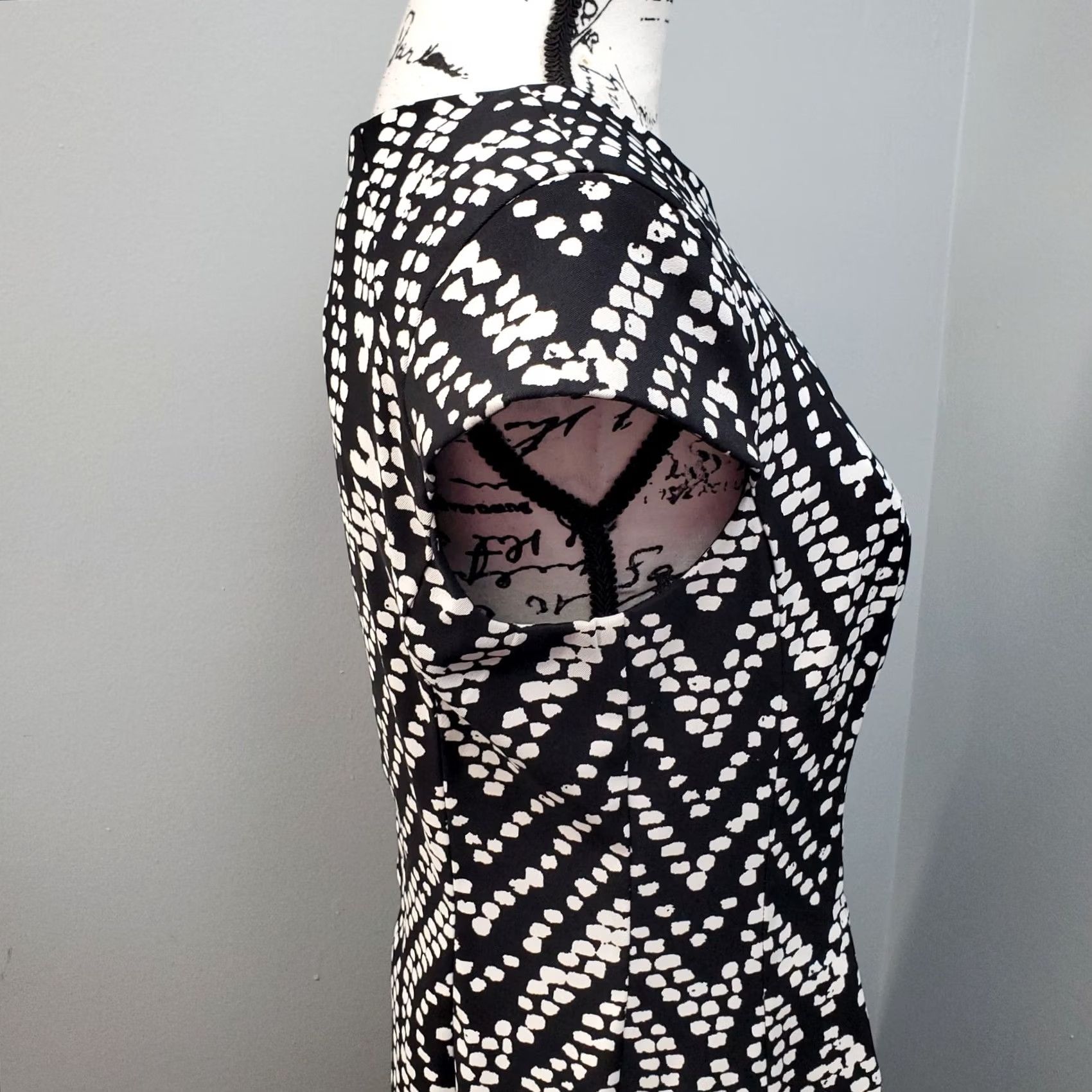 Vintage AB Studio Geometric Dress Women's 12 Black White Cap Sleeve Back Zip Fit & Flare Midi Casual 90s Style Womens Size XL / US 12-14 / IT 48-50 - 7 Thumbnail