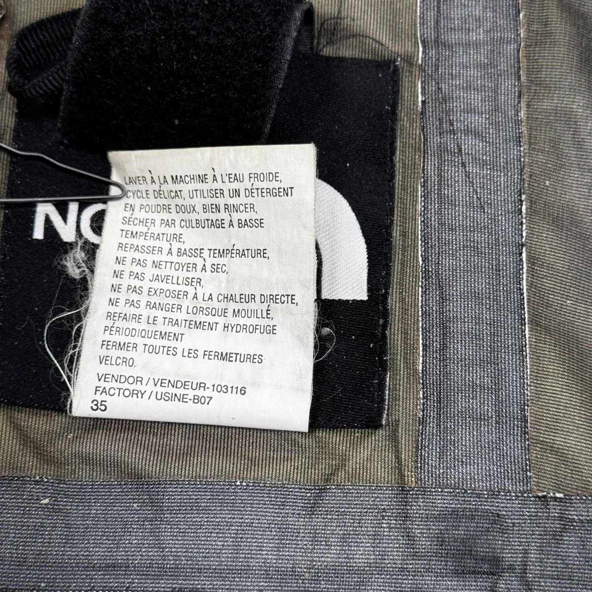 The North Face Vintage The North Face TNF Gore-Tex Raincoat Jacket 90s Size US L / EU 52-54 / 3 - 19 Thumbnail