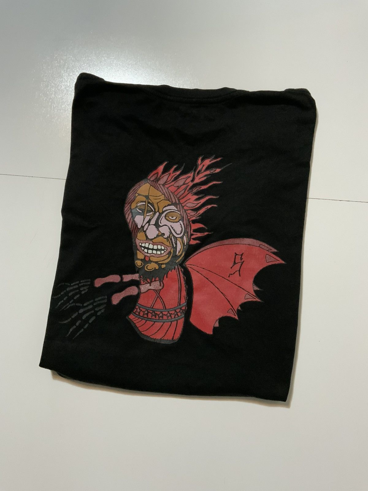 Other Sake World D Savage Winged Monster Flames Graphic T-Shirt Size US XL / EU 56 / 4 - 1 Thumbnail