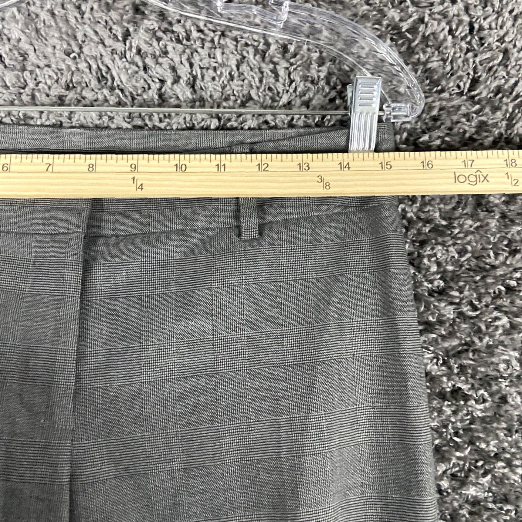 Ann Taylor VINTAGE? Wait: Ann Taylor Signature Gray Plaid Dress Pants Women’s 2 Size 26" / US 2 / IT 38 - 7 Thumbnail