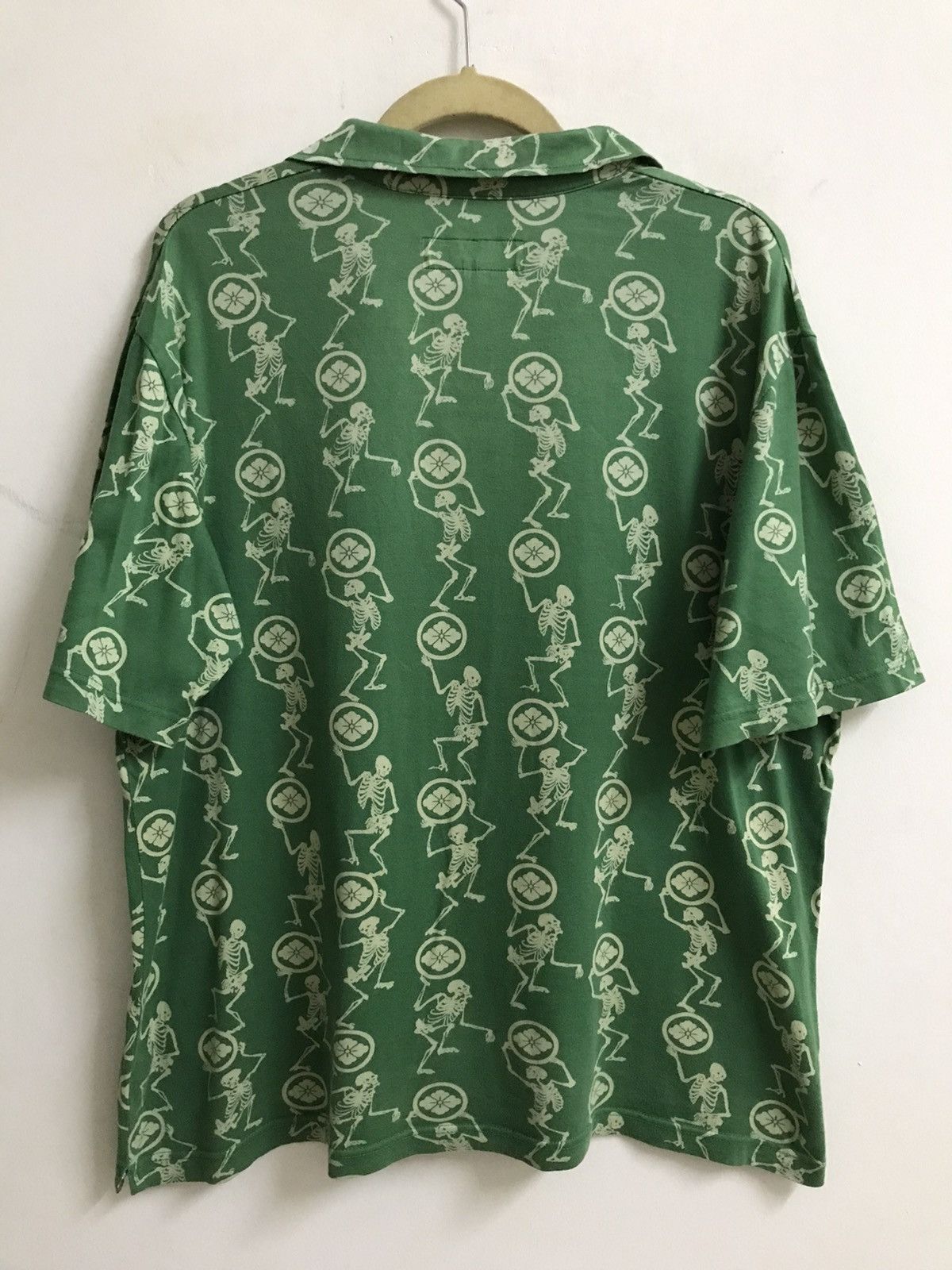 Evisu Rare Evisu Hidehiko Yamane Skull Printed Polo Shirt Size US L / EU 52-54 / 3 - 5 Thumbnail