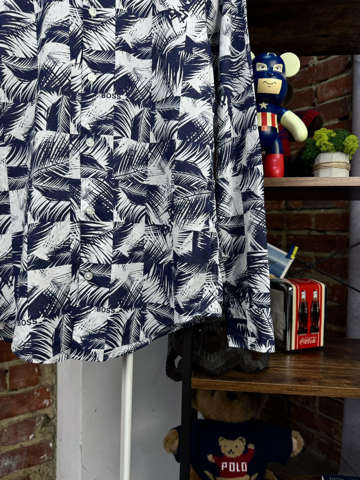 Hugo Boss HUGO BOSS Palm Printed Hawaii Style Plaid Casual Shirt Size US S / EU 44-46 / 1 - 4 Thumbnail