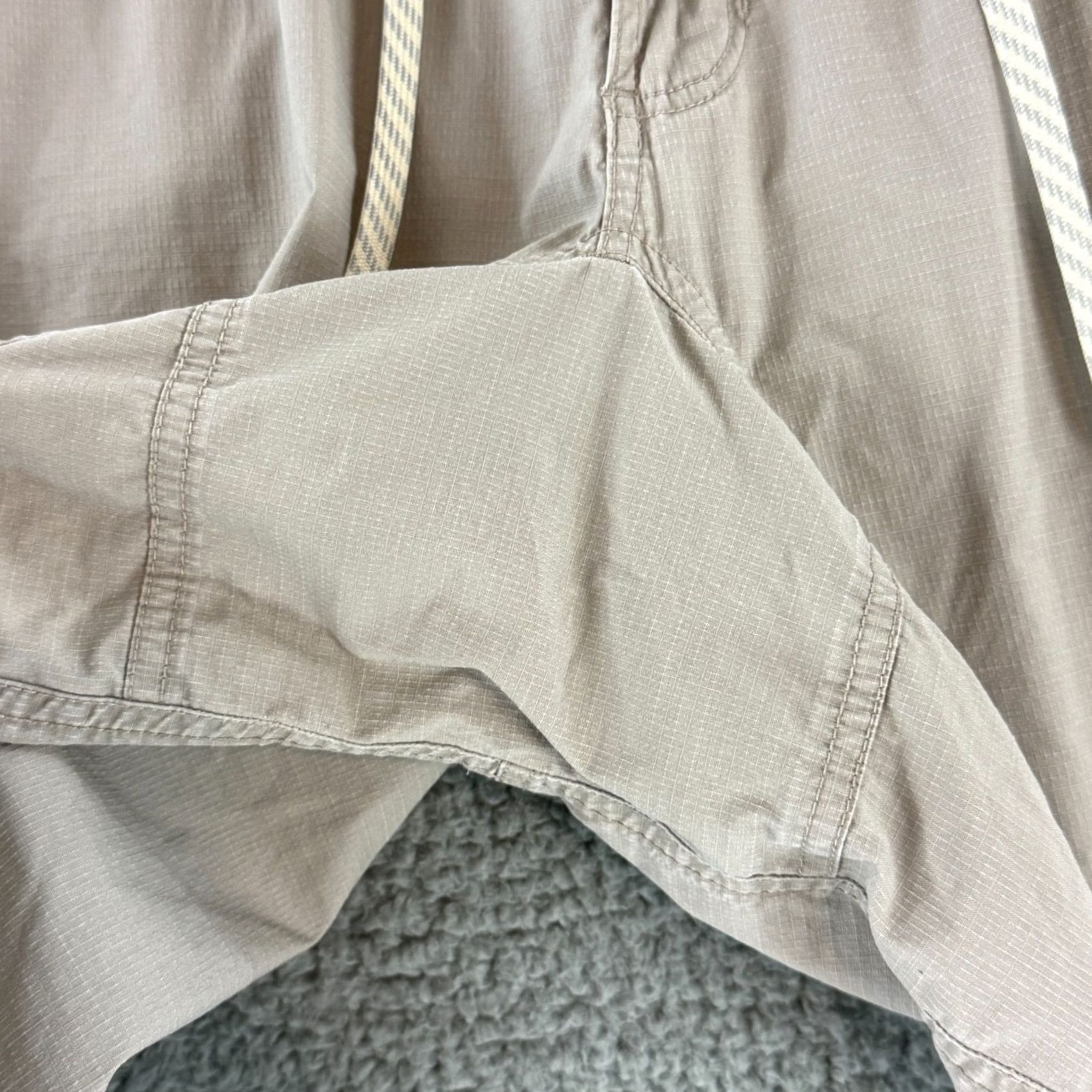 Vuori Vuori Ripstop Pants Mens Large Beige Straight Leg Hiking Outdoor Lightweight Size US 33 - 6 Thumbnail