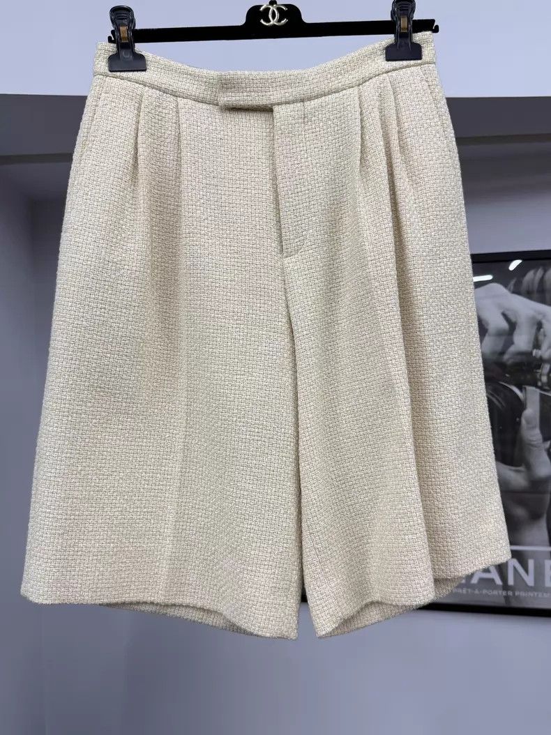 Gucci Gucci Beige braided shorts Size 26" / US 2 / IT 38 - 1 Thumbnail
