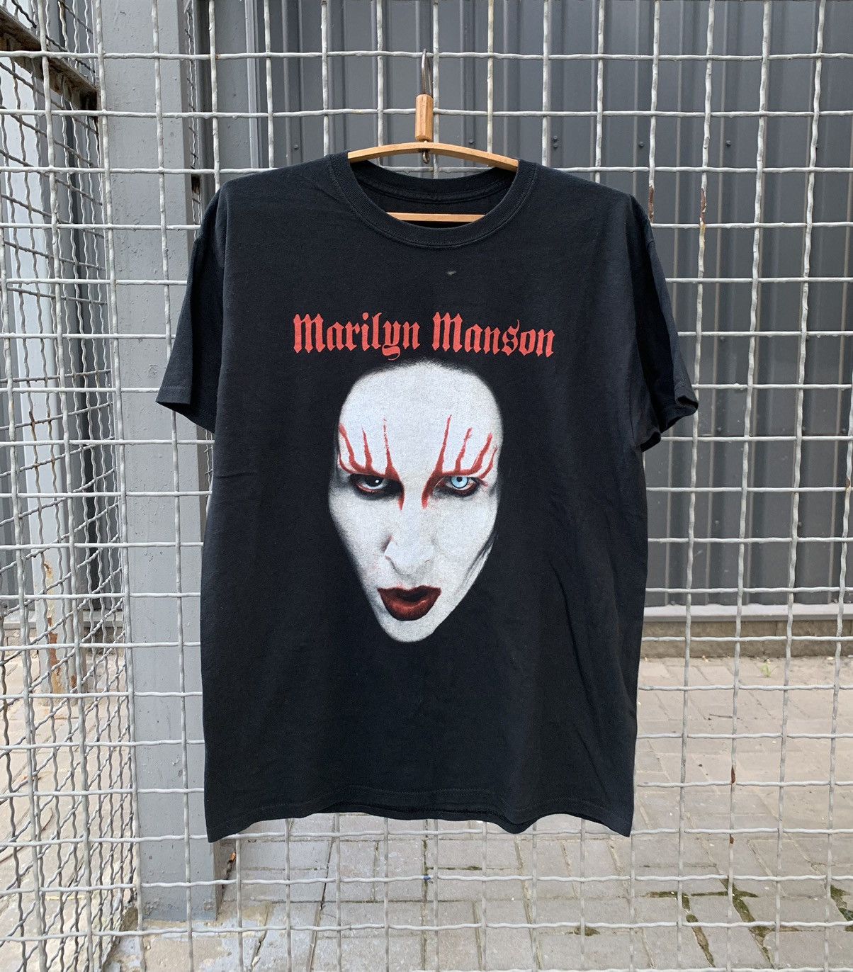 Band Tees × Vintage Vintage Marilyn Manson Faces Horror Tee Y2K vamp Dead Size US L / EU 52-54 / 3 - 1 Thumbnail