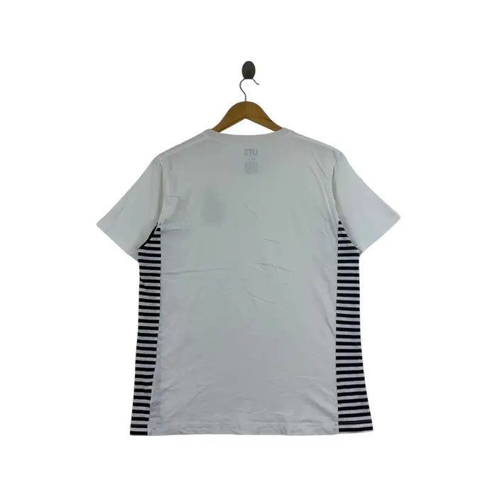 Medicom Toy MEDICOM TOY X UNIQLO Bearbrick 2014 Collection Tee Shirt Size L / US 10 / IT 46 - 3 Thumbnail