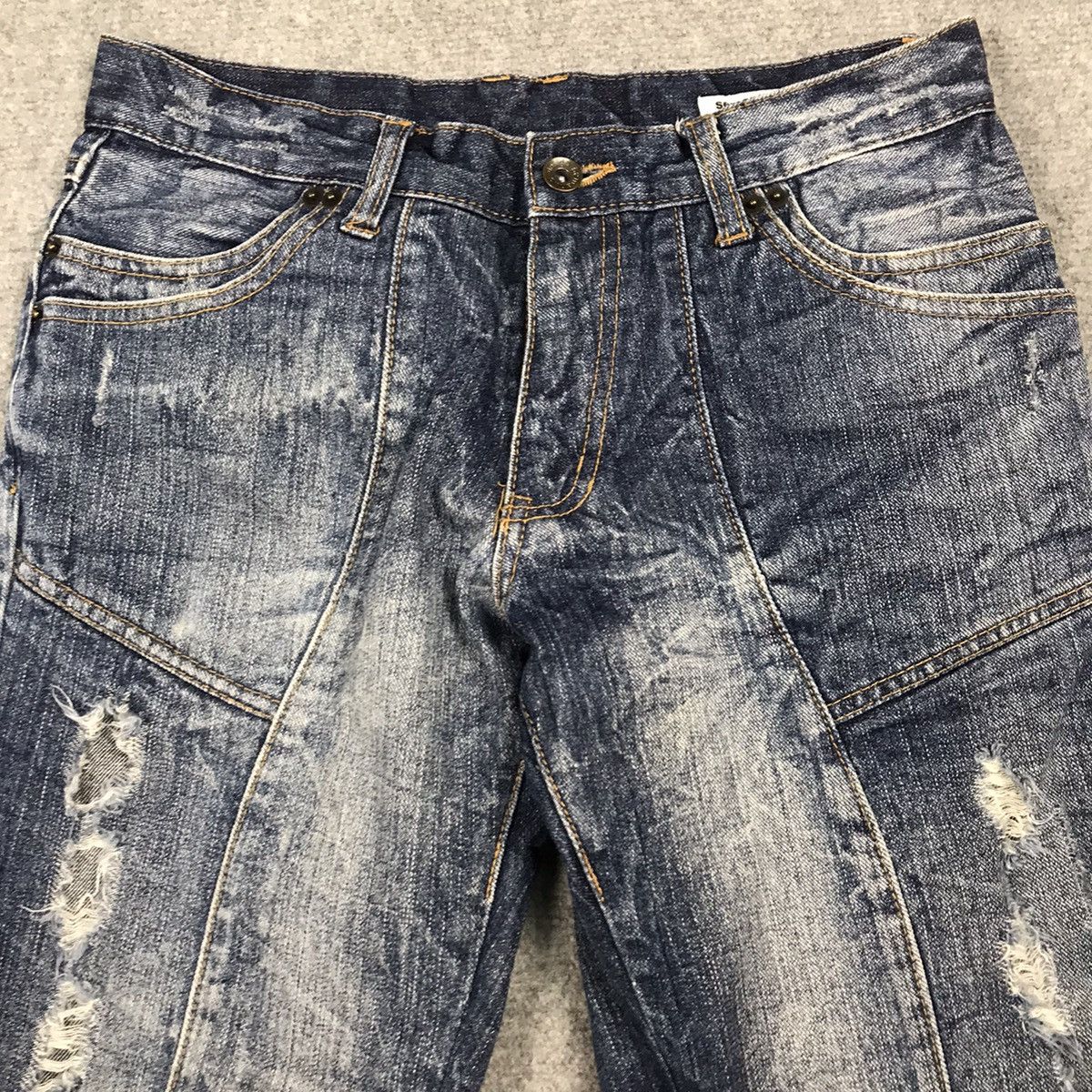 If Six Was Nine FLARE DENIM SEMANTICDESIGN RIPPED DISTRESSED BOOT CUT PANTS Size US 28 / EU 44 - 8 Thumbnail
