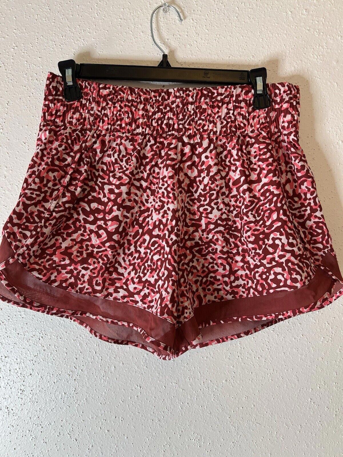 Designer ATHLETA High Rise Mesh Racer Run Shorts M Clouded Leopard Size 32" / US 10 / IT 46 - 2 Thumbnail