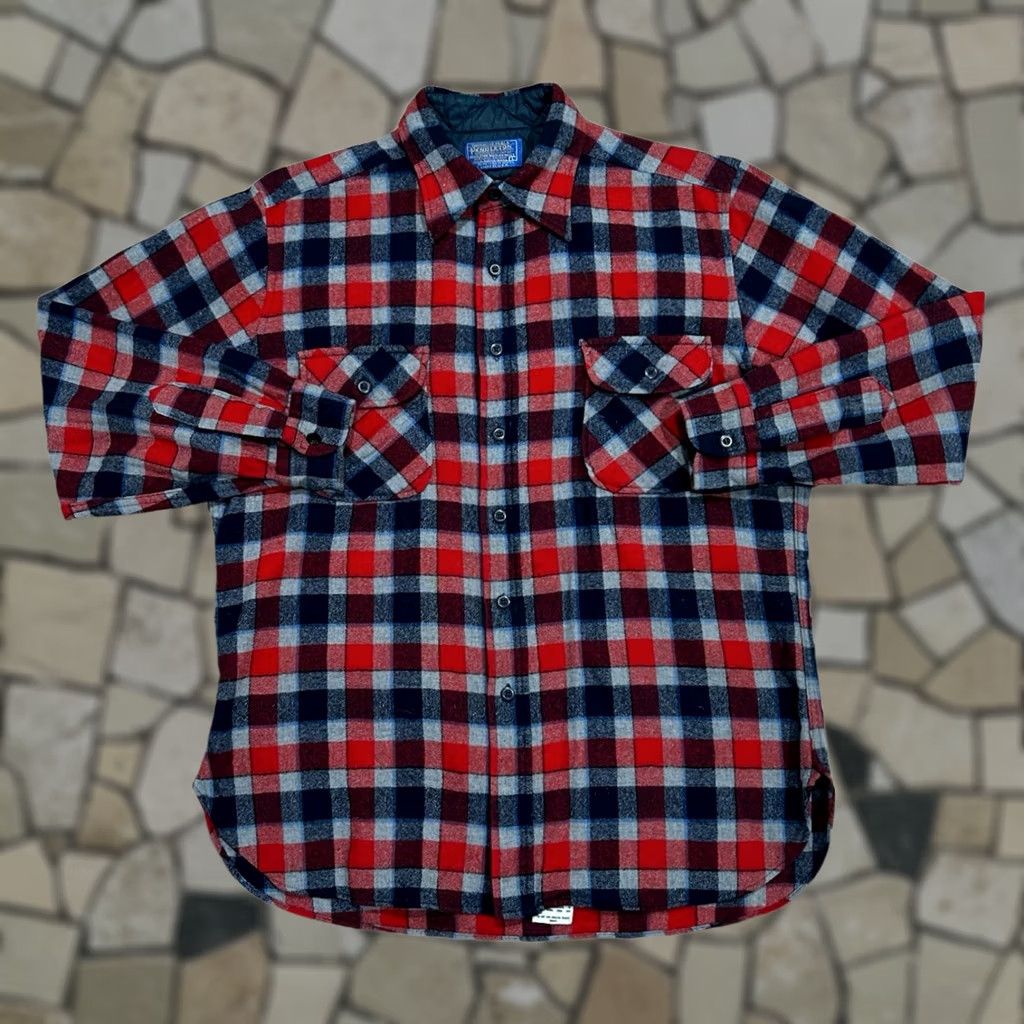 Pendleton VINTAGE Pendleton Button Up Plaid Shirt USA Made Size L Men Wool Red Long Sleeve Casual Workwear 80s Vintage Style Button-Down Shirt Size US L / EU 52-54 / 3 - 1 Thumbnail