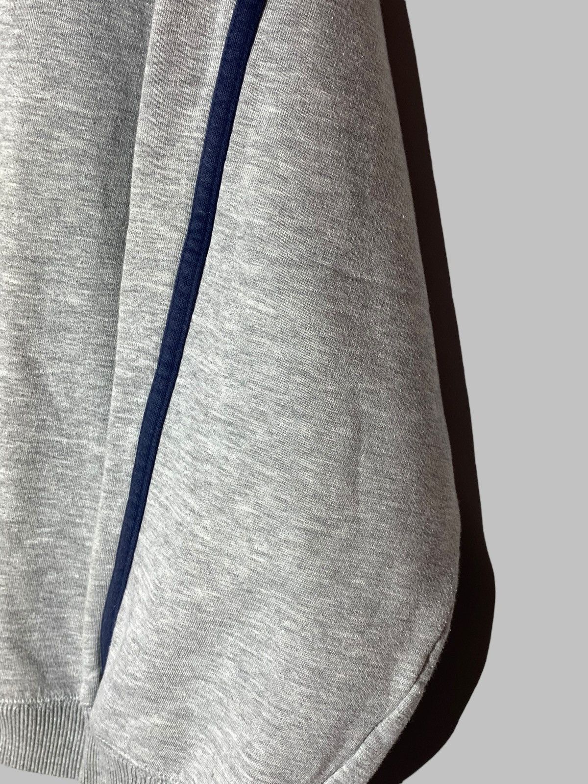 Nike 🔥 VINTAGE 00s NIKE Y2k STREETWEAR CREWNECK GREY SWEATSHIRT Size US XL / EU 56 / 4 - 6 Thumbnail